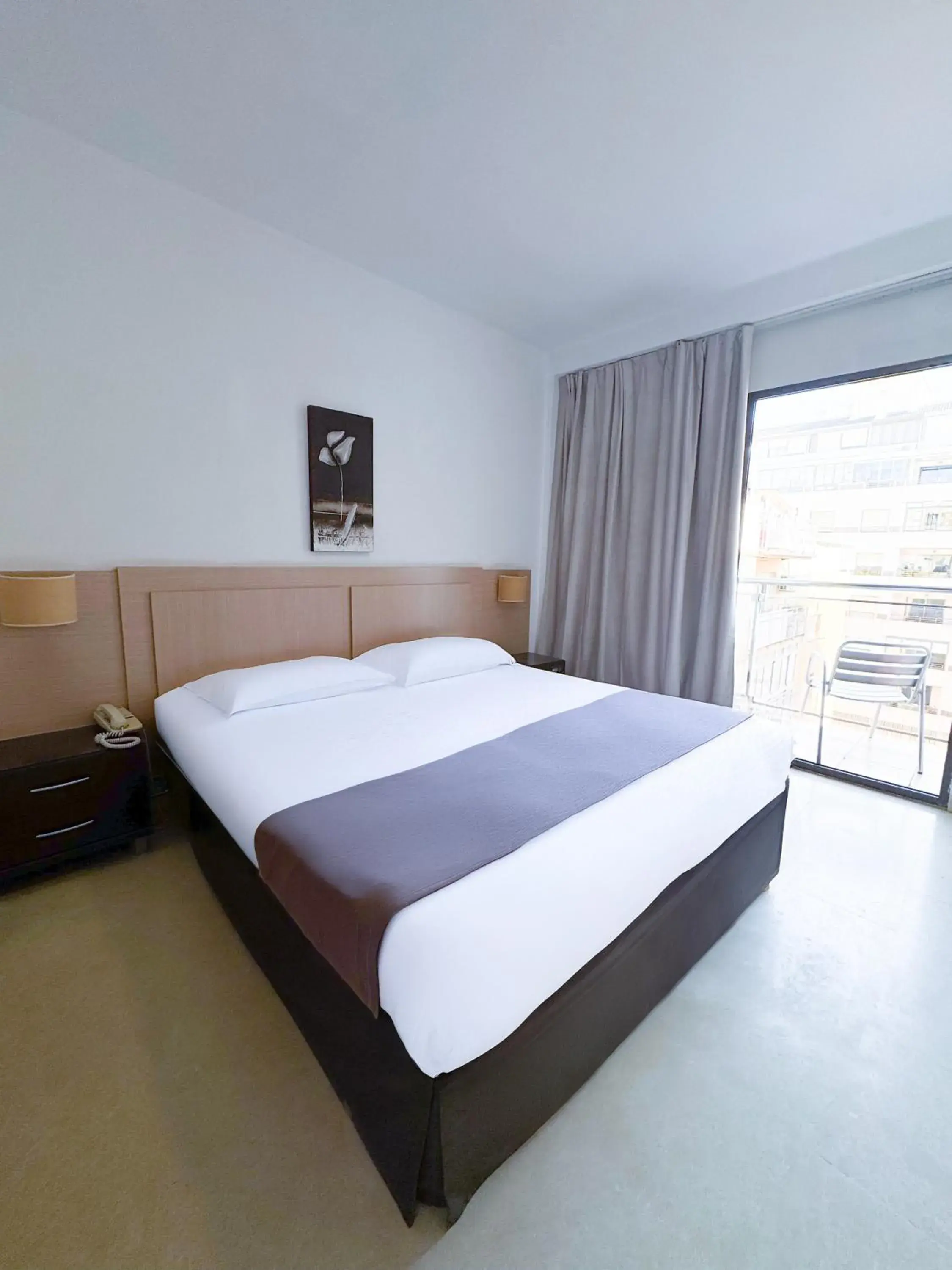 Double Room in Hotel Primavera Benidorm Double Room in Hotel Primavera Benidorm