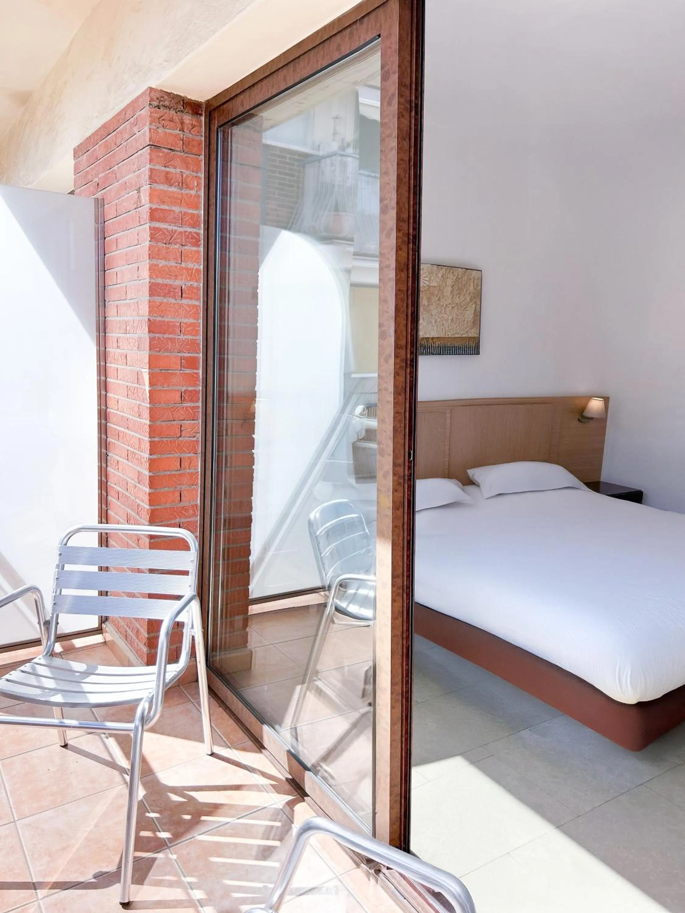 Bed in Hotel Primavera Benidorm