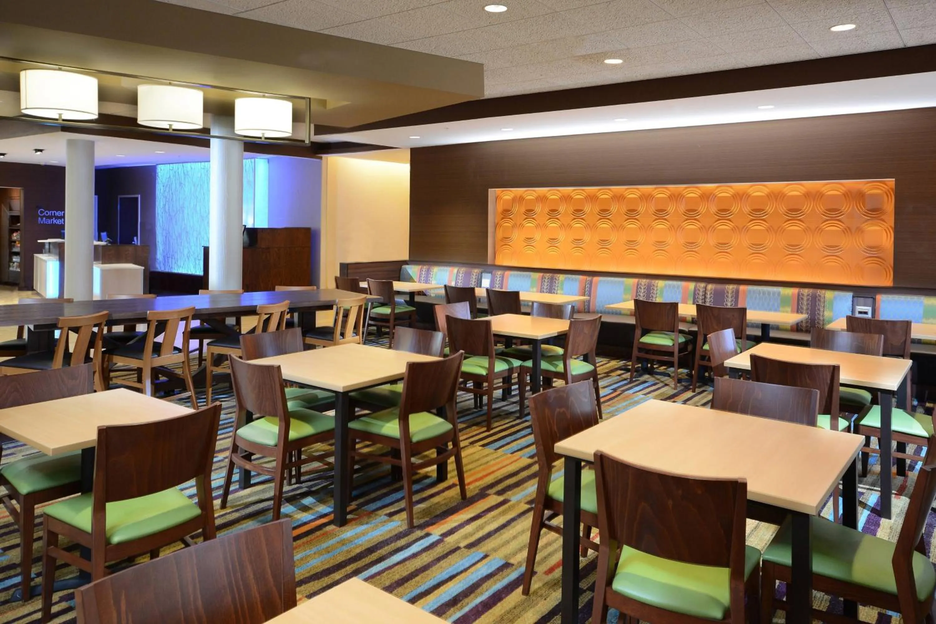 Lobby or reception in Fairfield Inn & Suites by Marriott Raleigh Capital Blvd./I-540