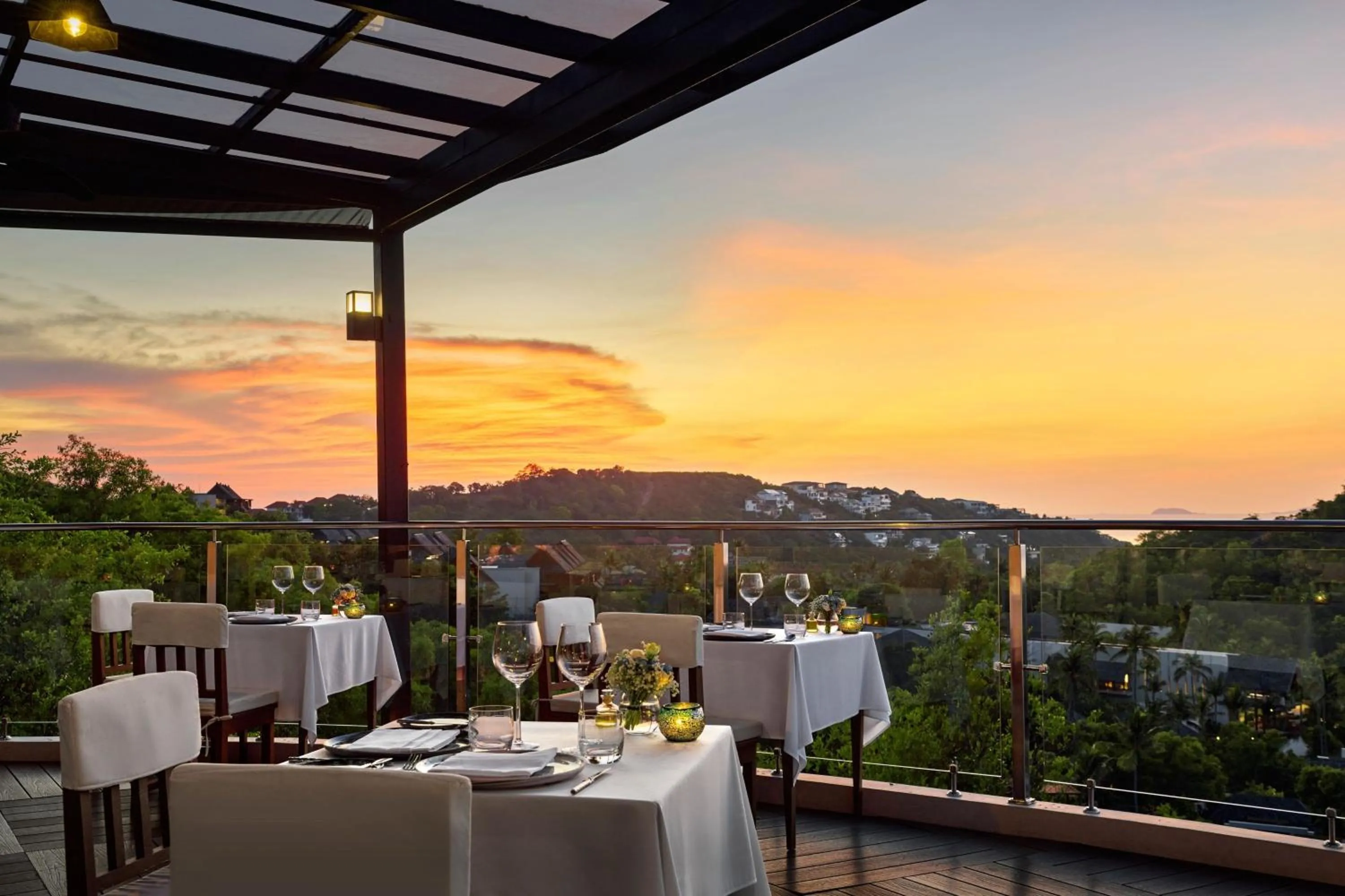 Restaurant/places to eat in The Ritz-Carlton, Koh Samui