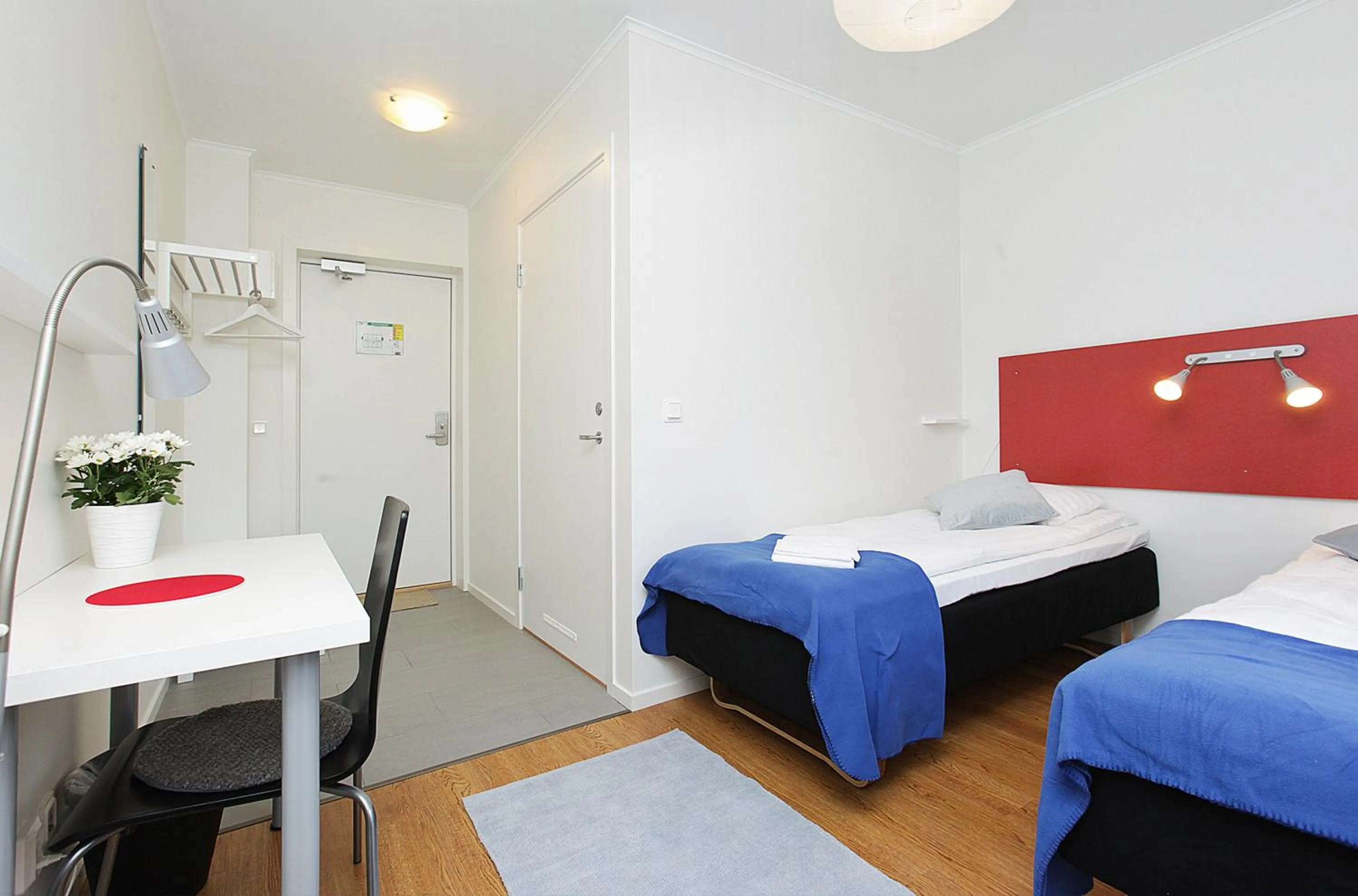 Photo of the whole room, Bed in EttSmart Hotell