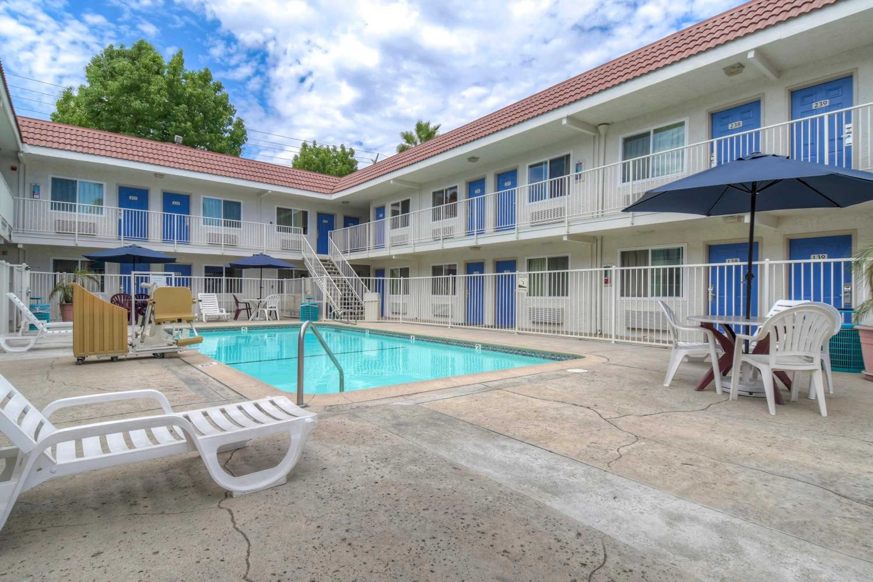Swimming pool in Motel 6-Costa Mesa, CA