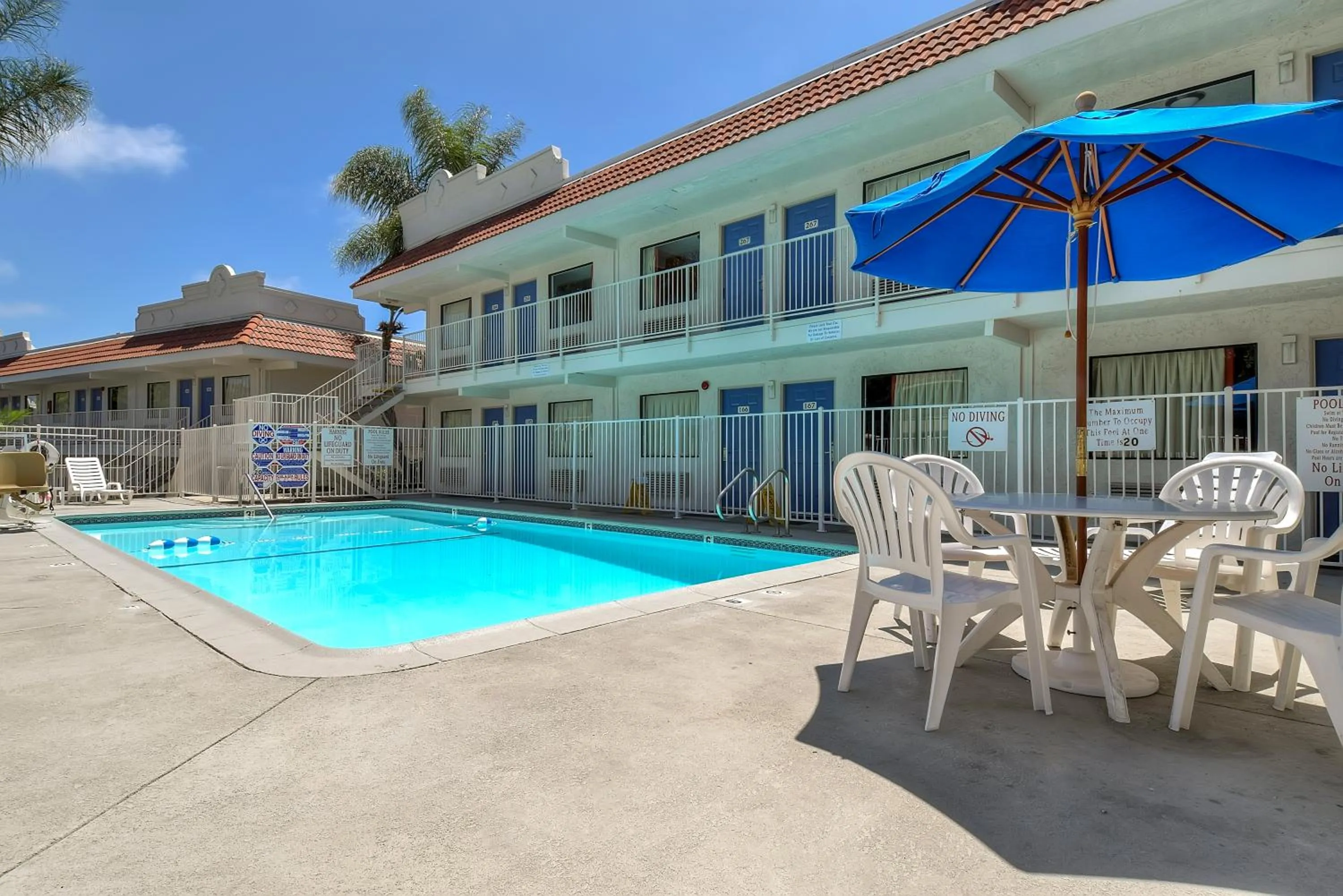 Swimming pool in Motel 6-Carlsbad, CA - East Near LEGOLAND