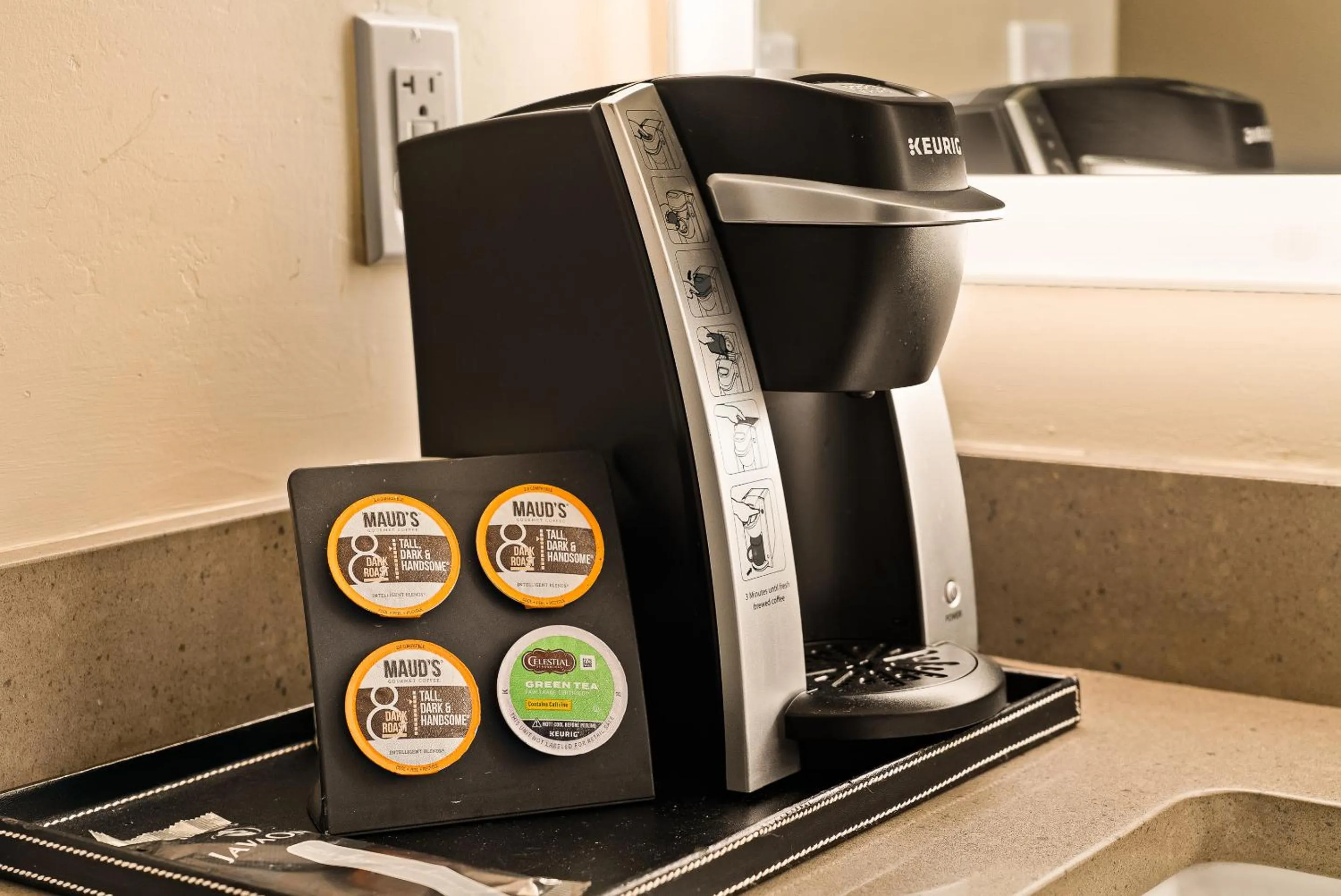 Coffee/tea facilities in Arabella Hotel Sedona