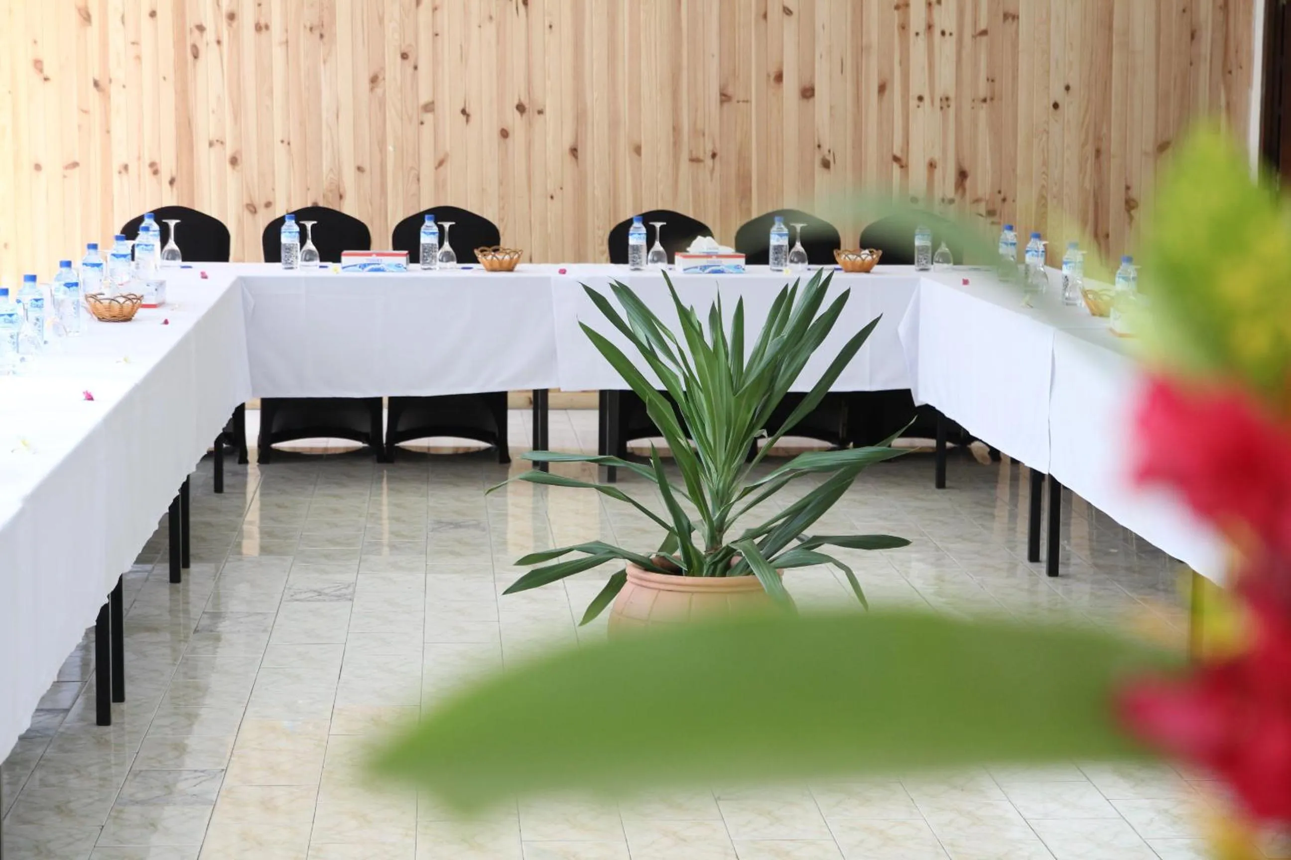 Meeting/conference room in Retaj Moroni