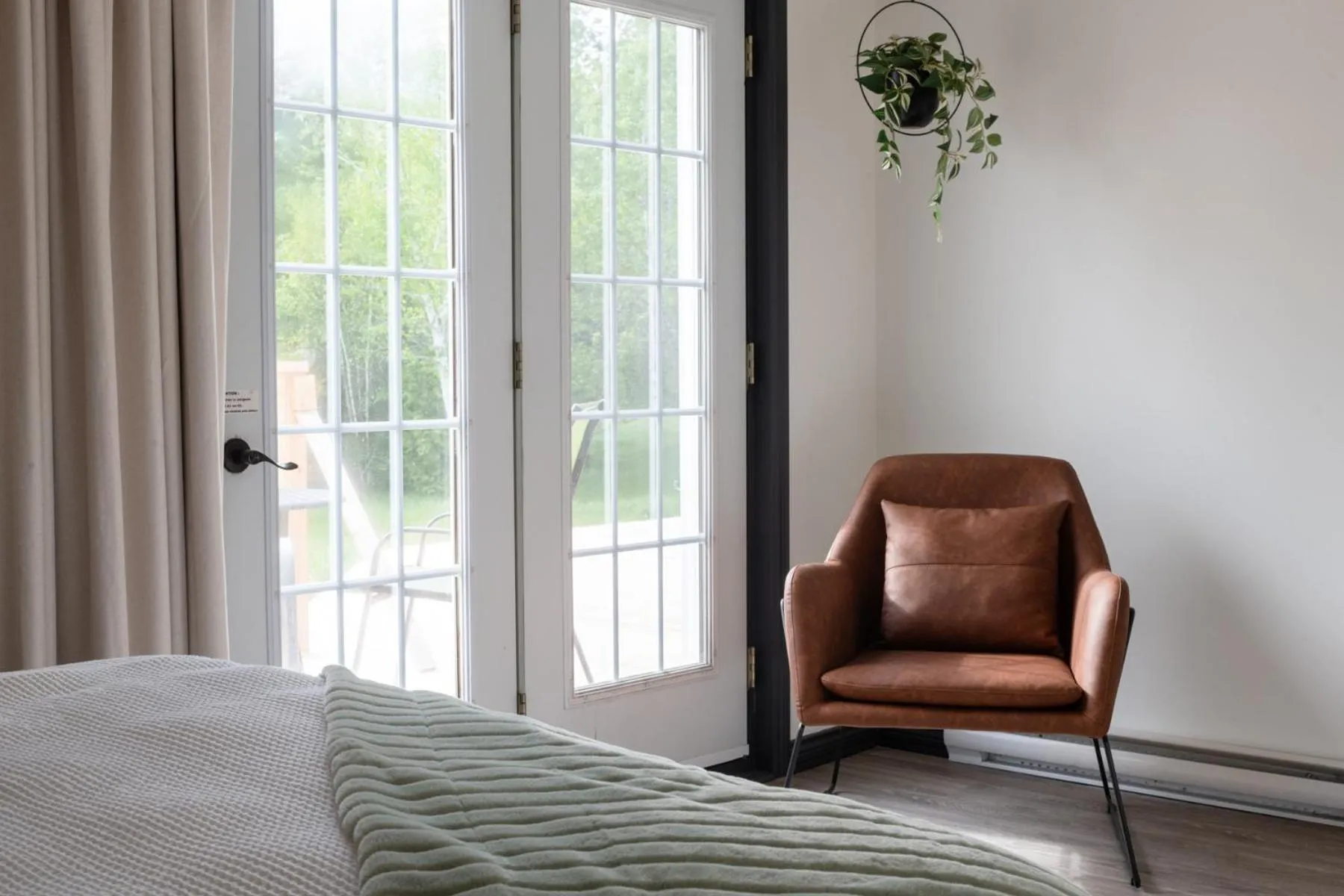 Seating area, Bed in Le Relais des Hautes Gorges