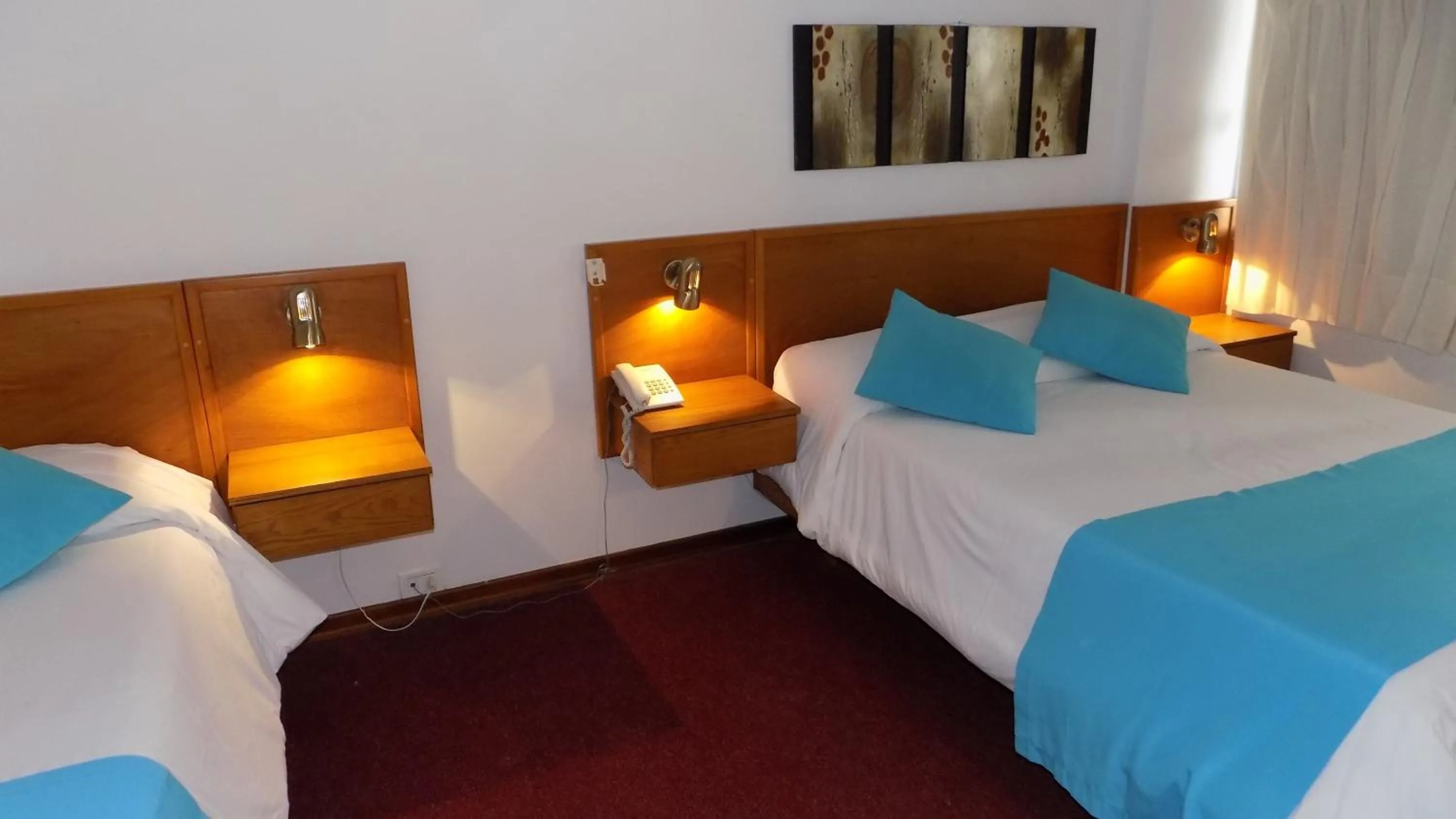 Photo of the whole room, Bed in Hotel Concorde