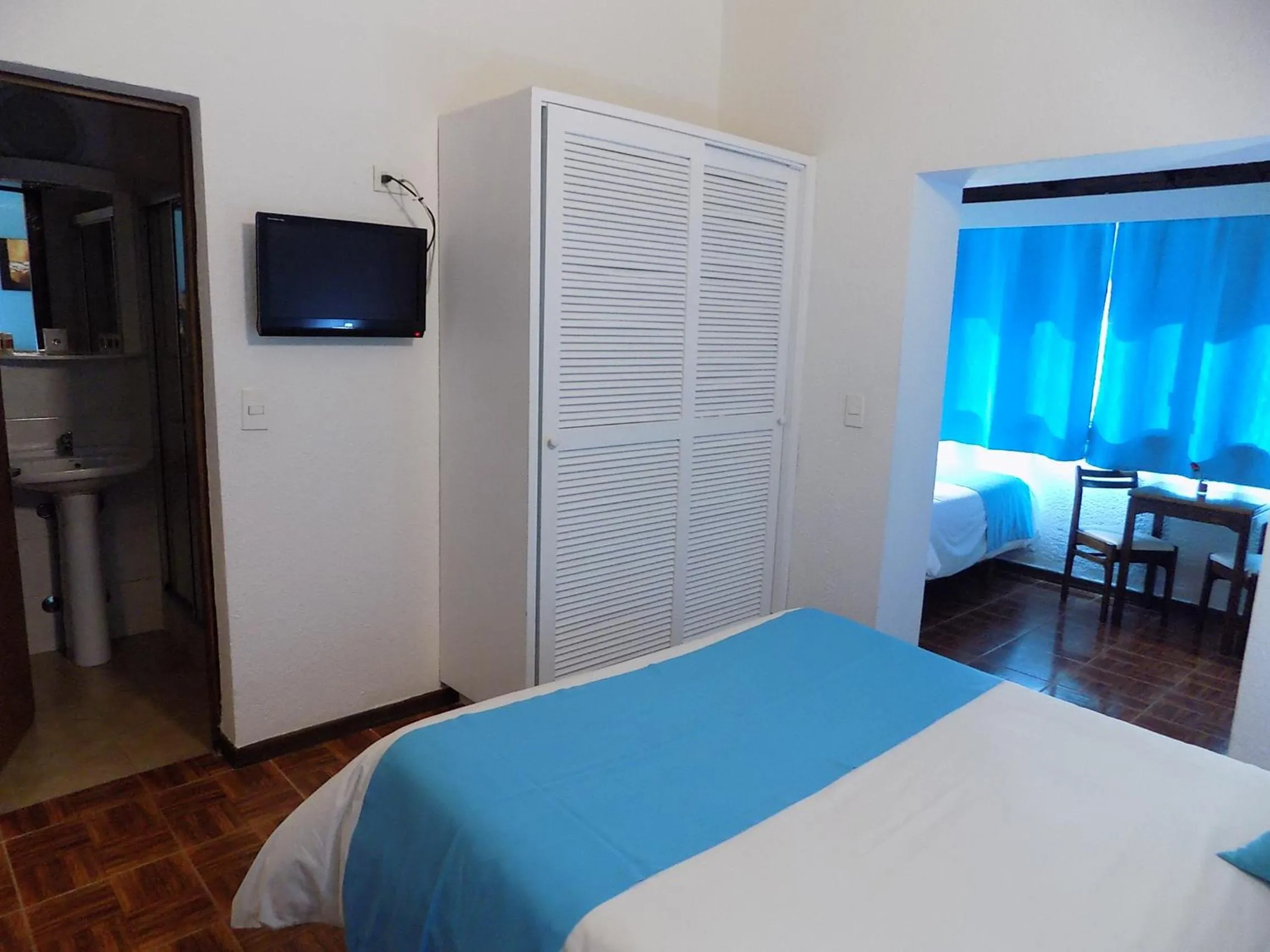 Bed in Hotel Concorde