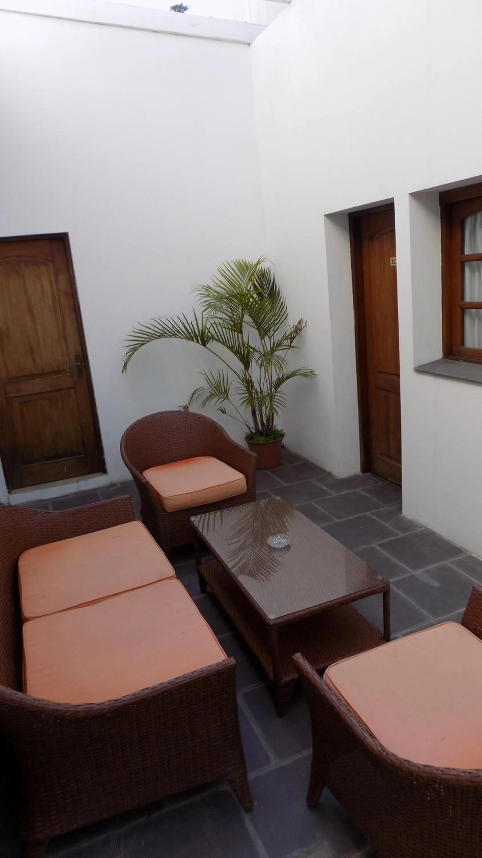 Seating area in Hotel Concorde