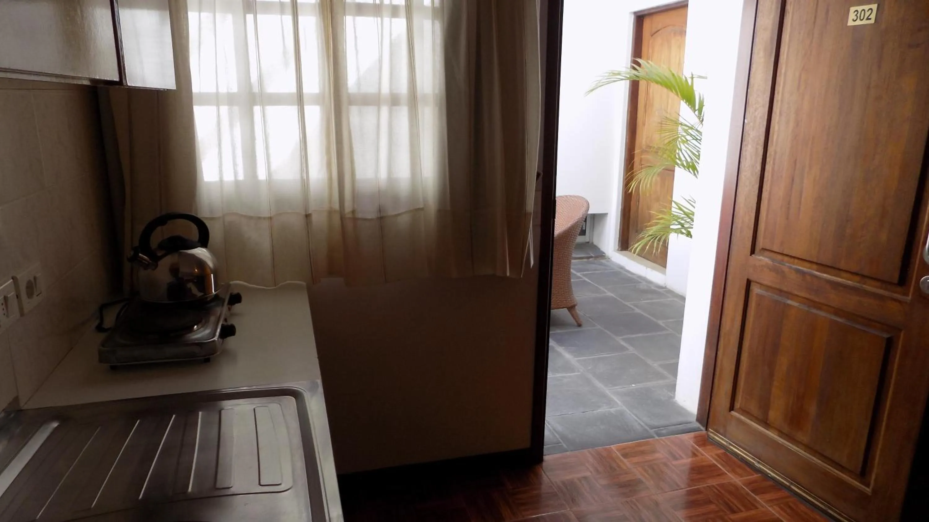 Photo of the whole room in Hotel Concorde