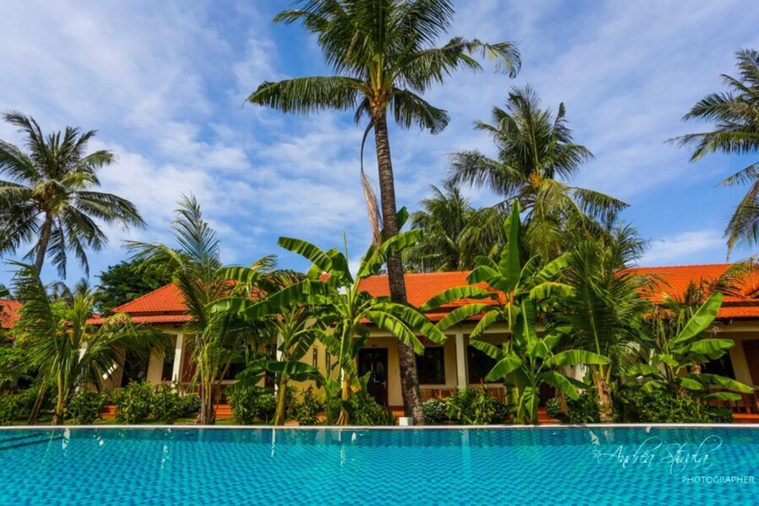 Swimming pool in Hula Hula Seafront Phu Quoc