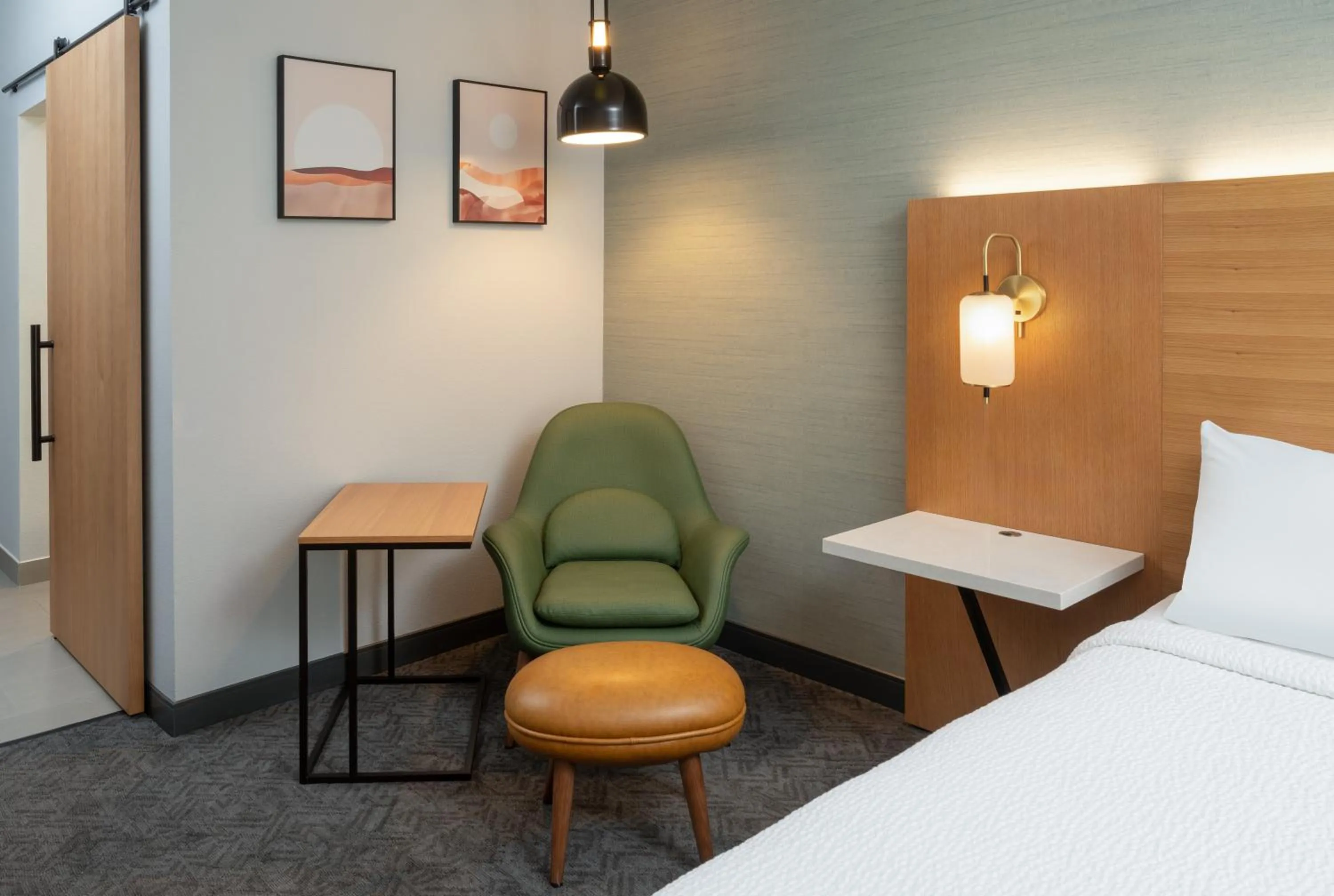 Bed in DoubleTree by Hilton Houston Westchase