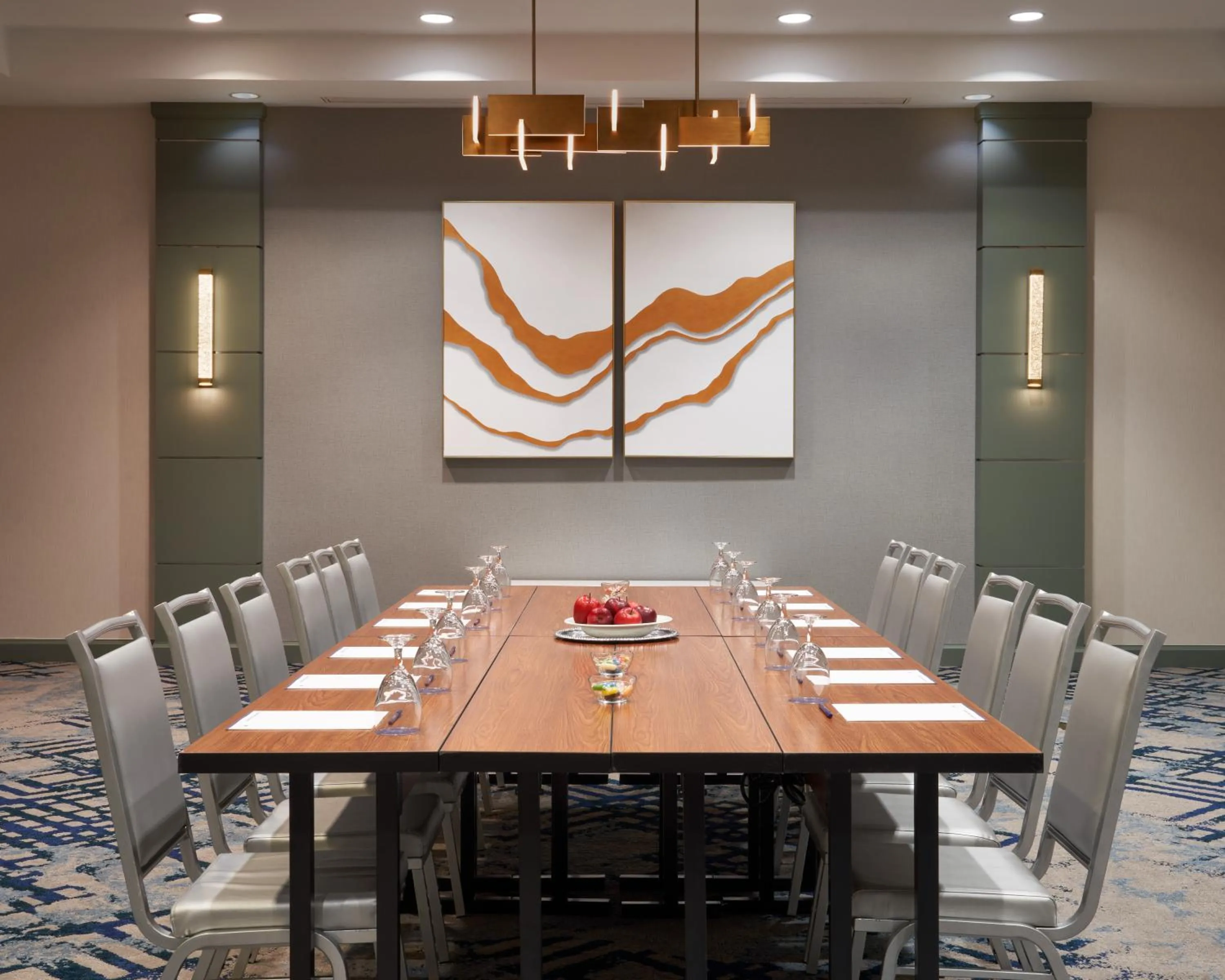 Meeting/conference room in DoubleTree by Hilton Houston Westchase