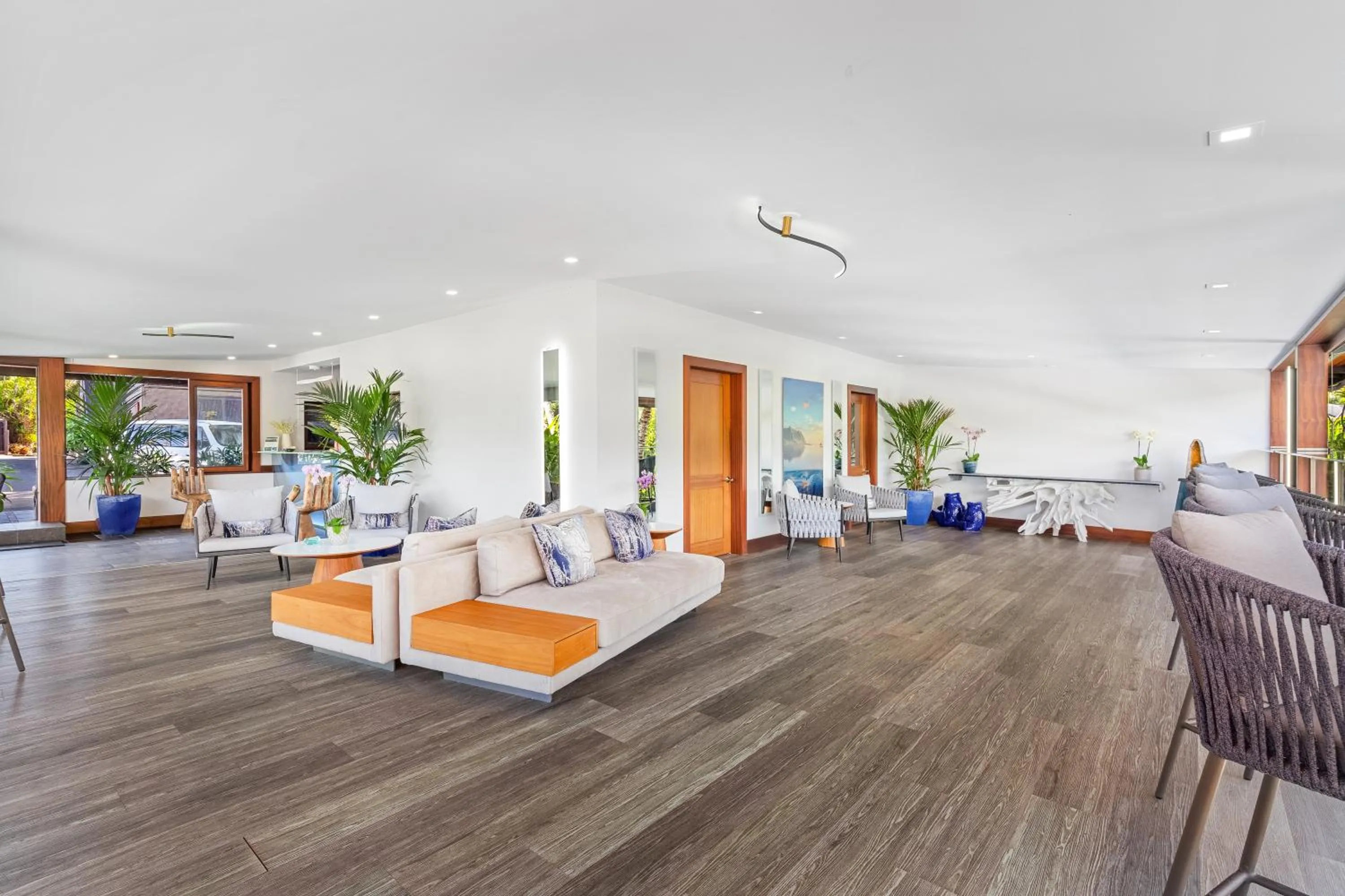 Lobby or reception in Paradise Bay Resort