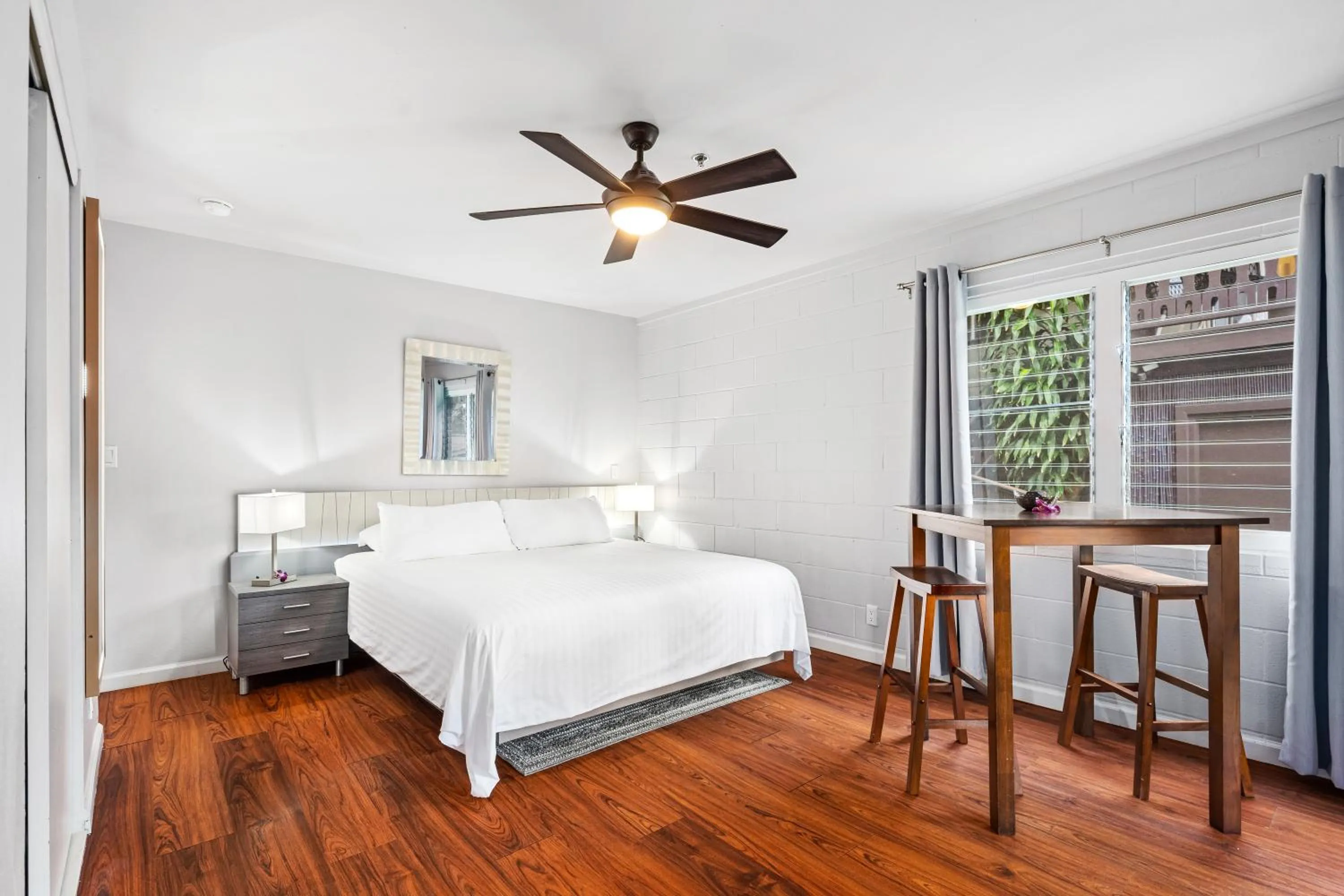 Bed in Paradise Bay Resort