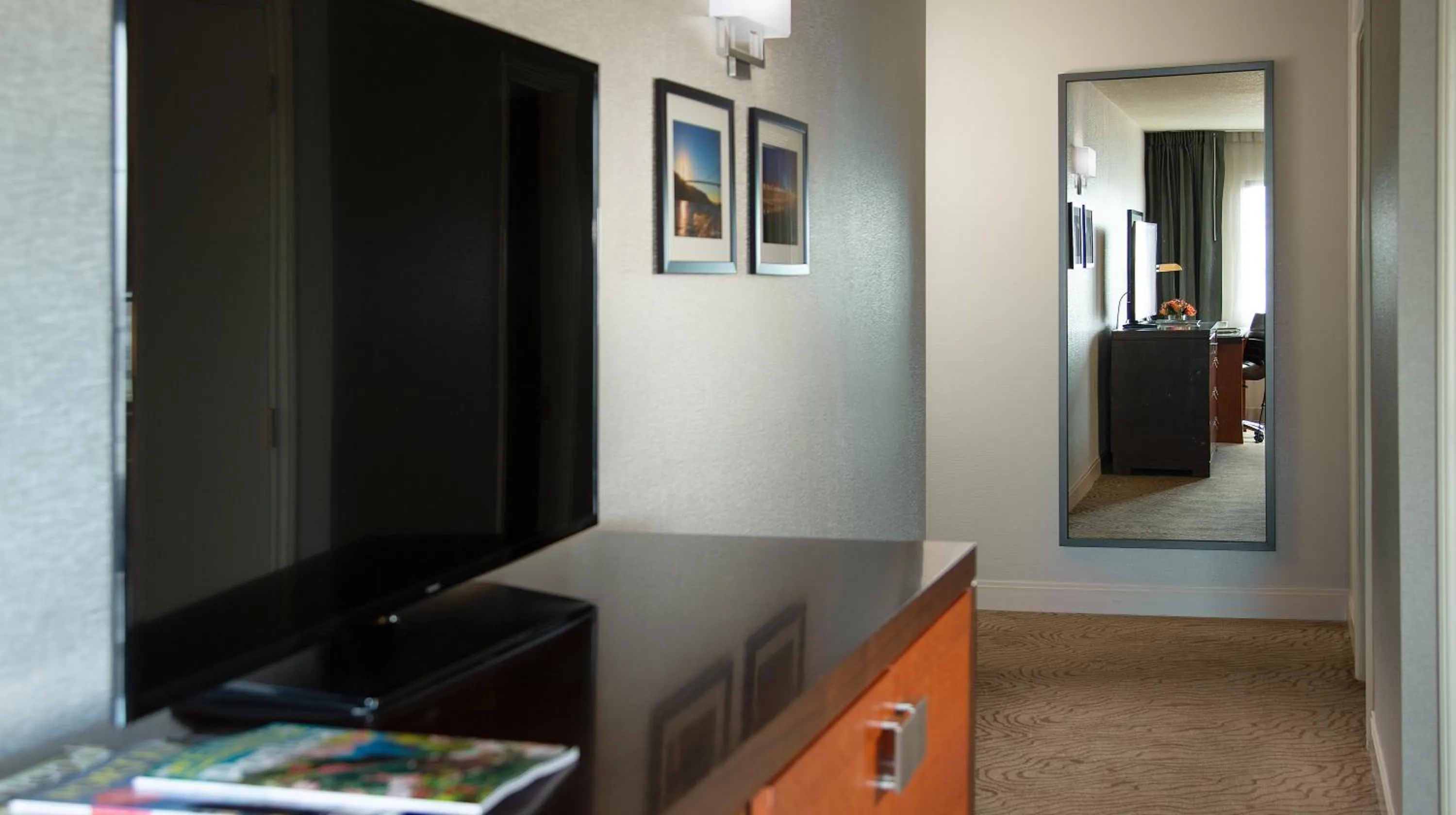 Bedroom in The Paramount Hotel Portland