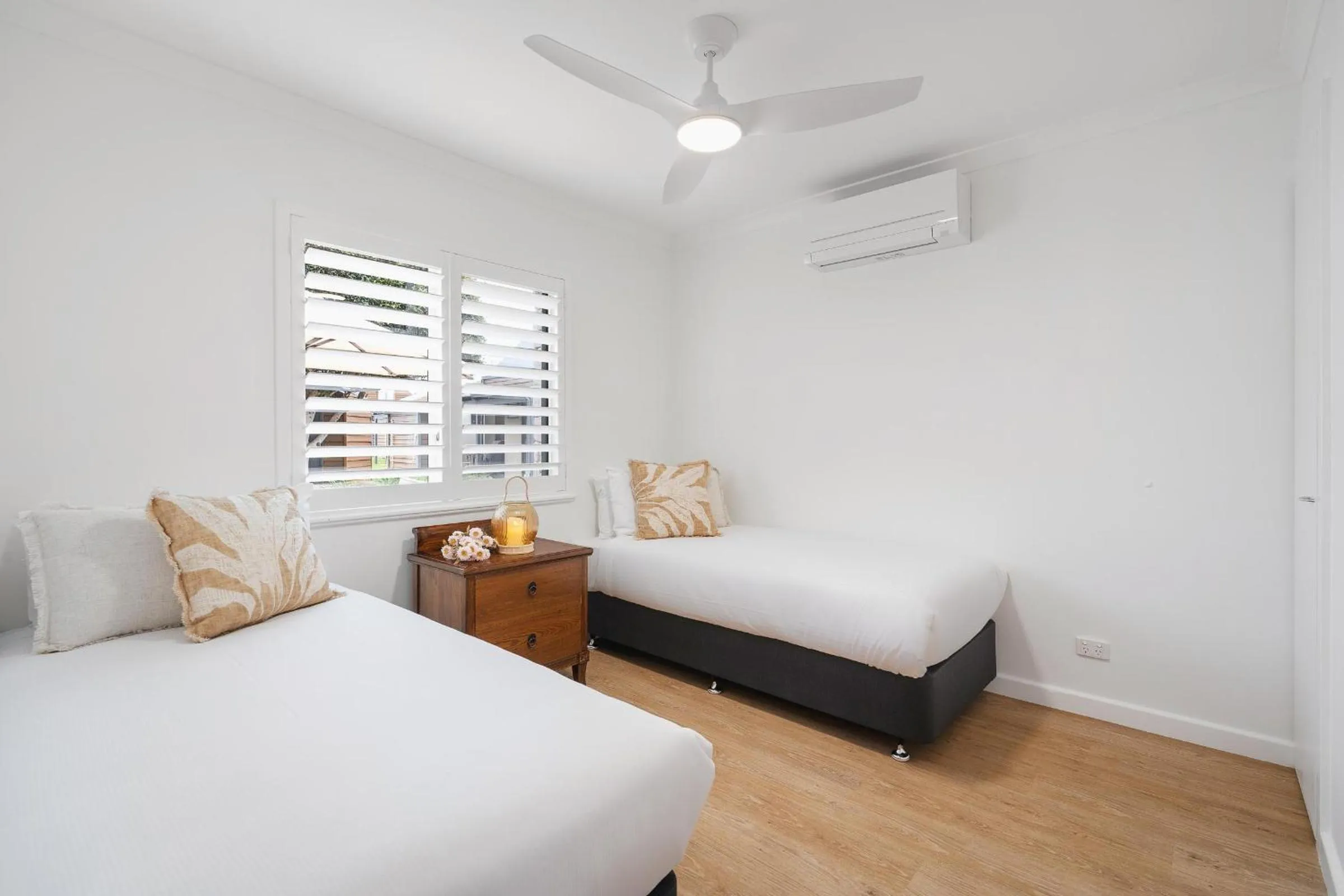 Bed in Bay Village Dunsborough