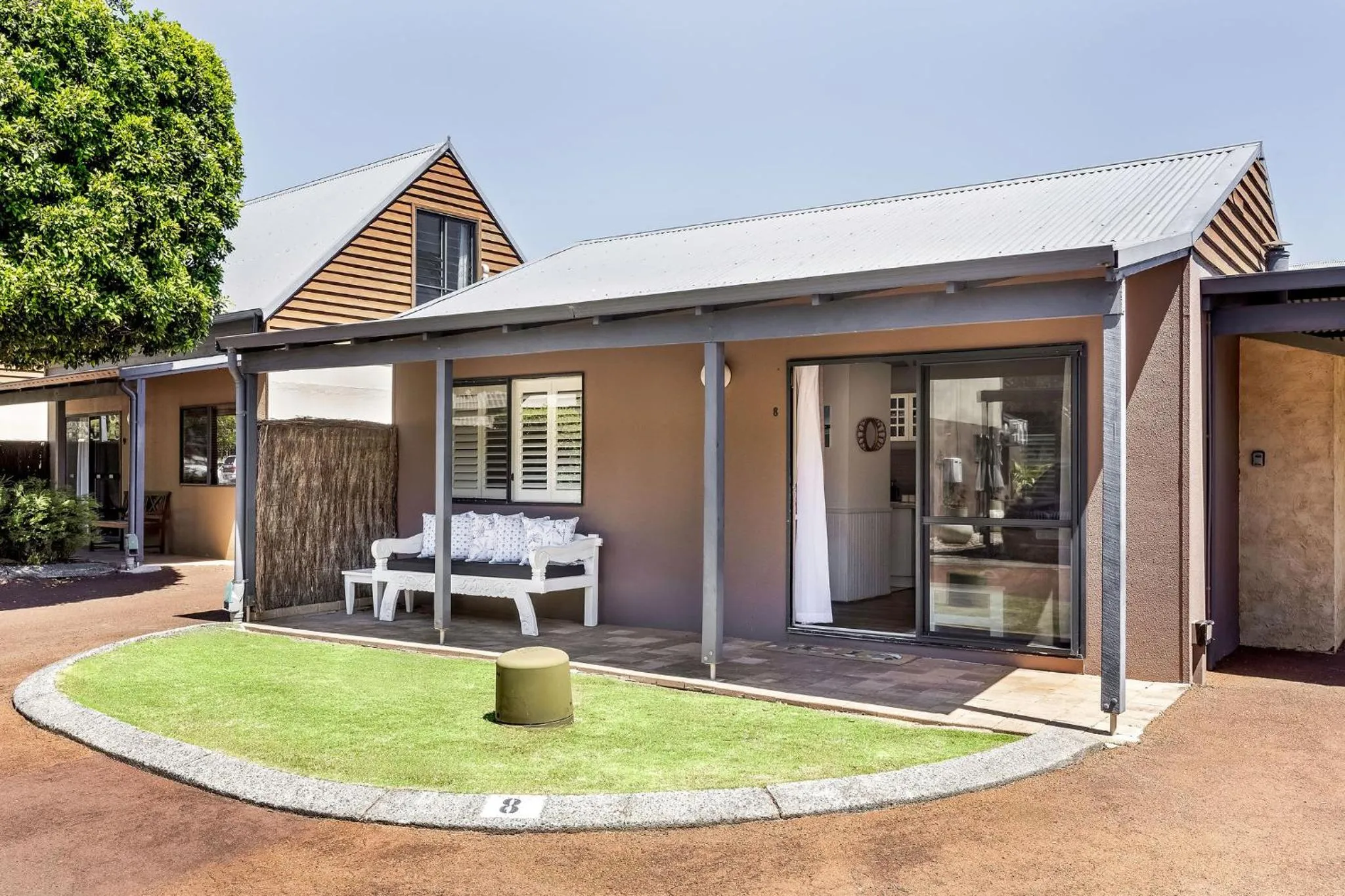 Bay Village Dunsborough