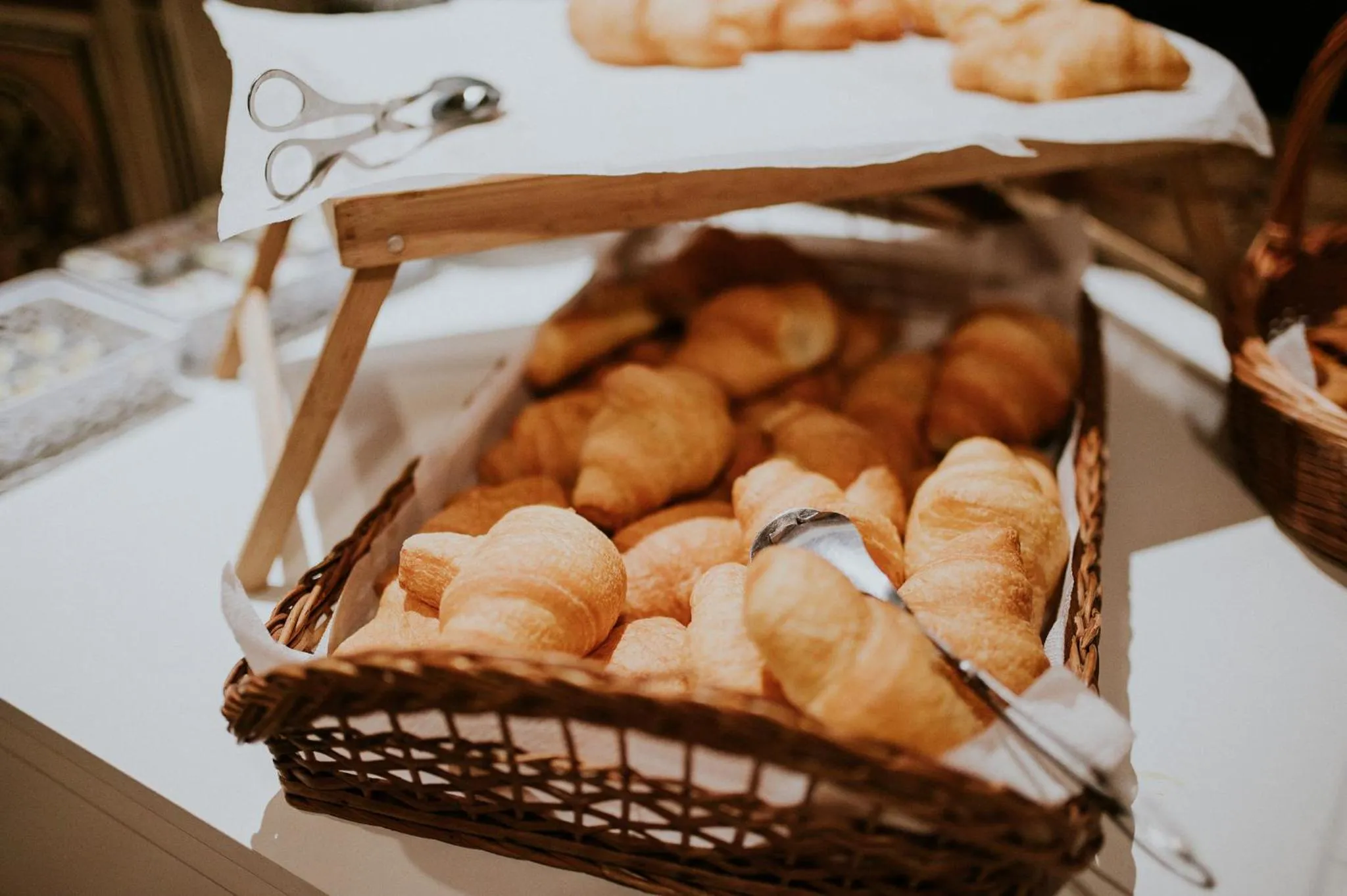 Breakfast in Quinta do Pinheiro Hotel E Eventos by Grupo Quinta dos Lagos