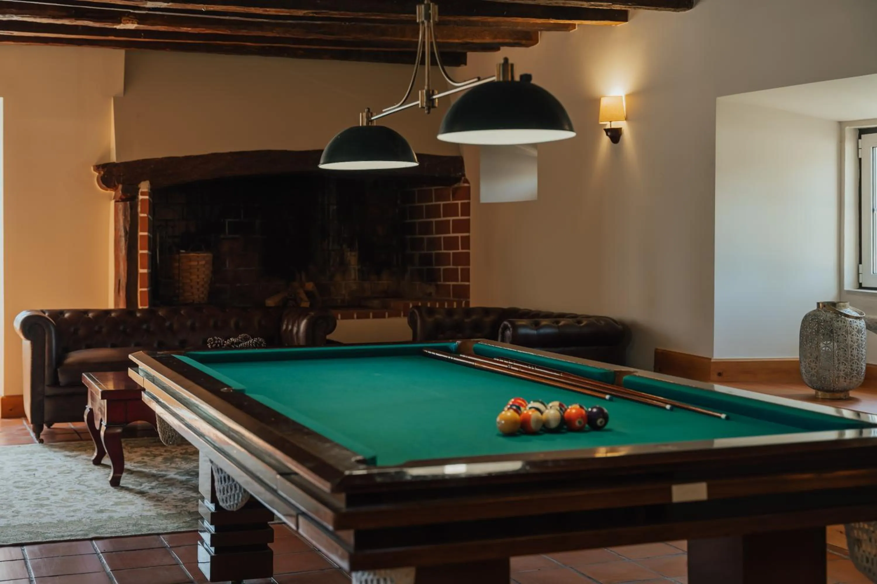 Game Room in Quinta do Pinheiro Hotel E Eventos by Grupo Quinta dos Lagos
