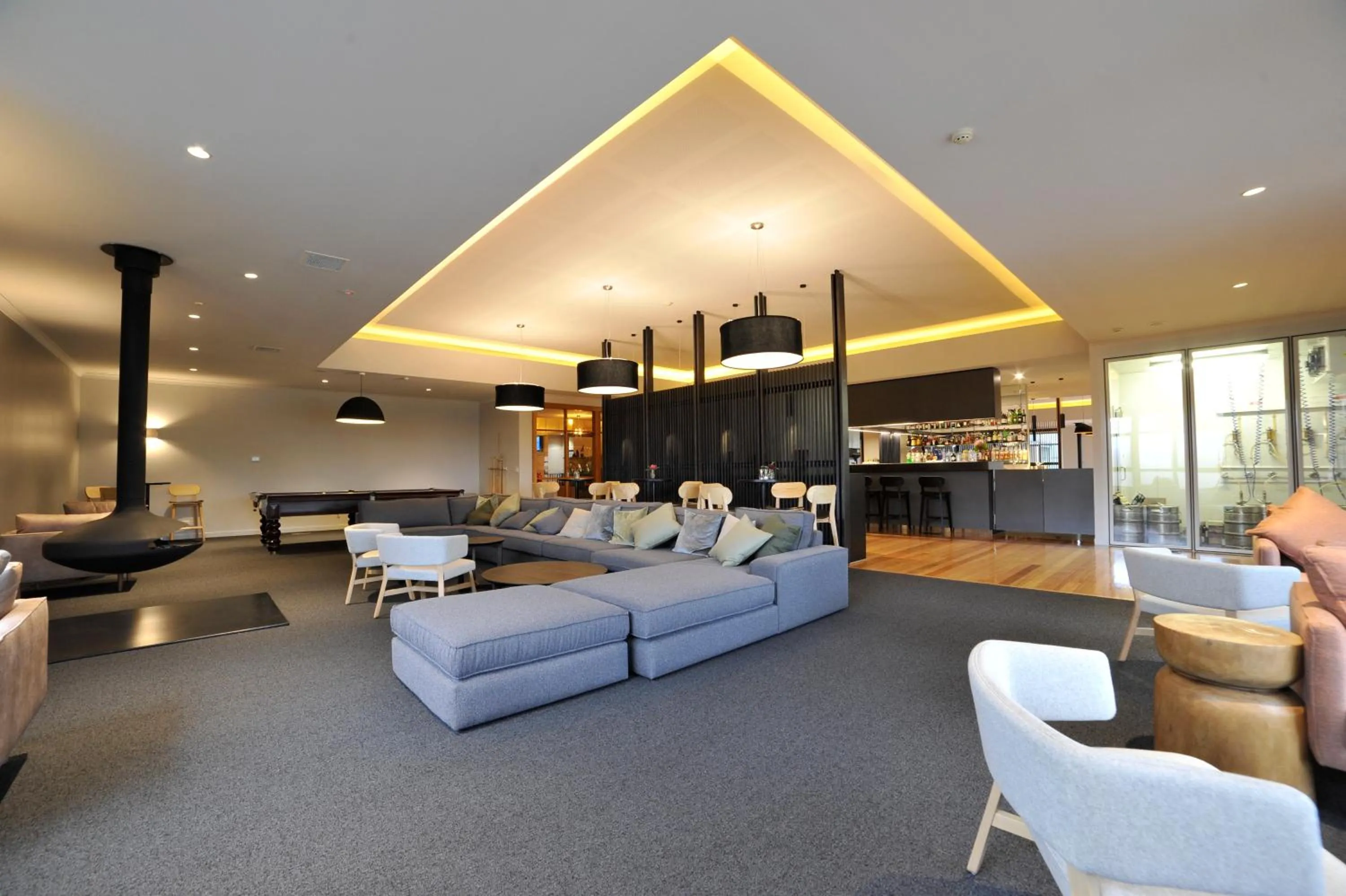 Lounge or bar in Cradle Mountain Hotel