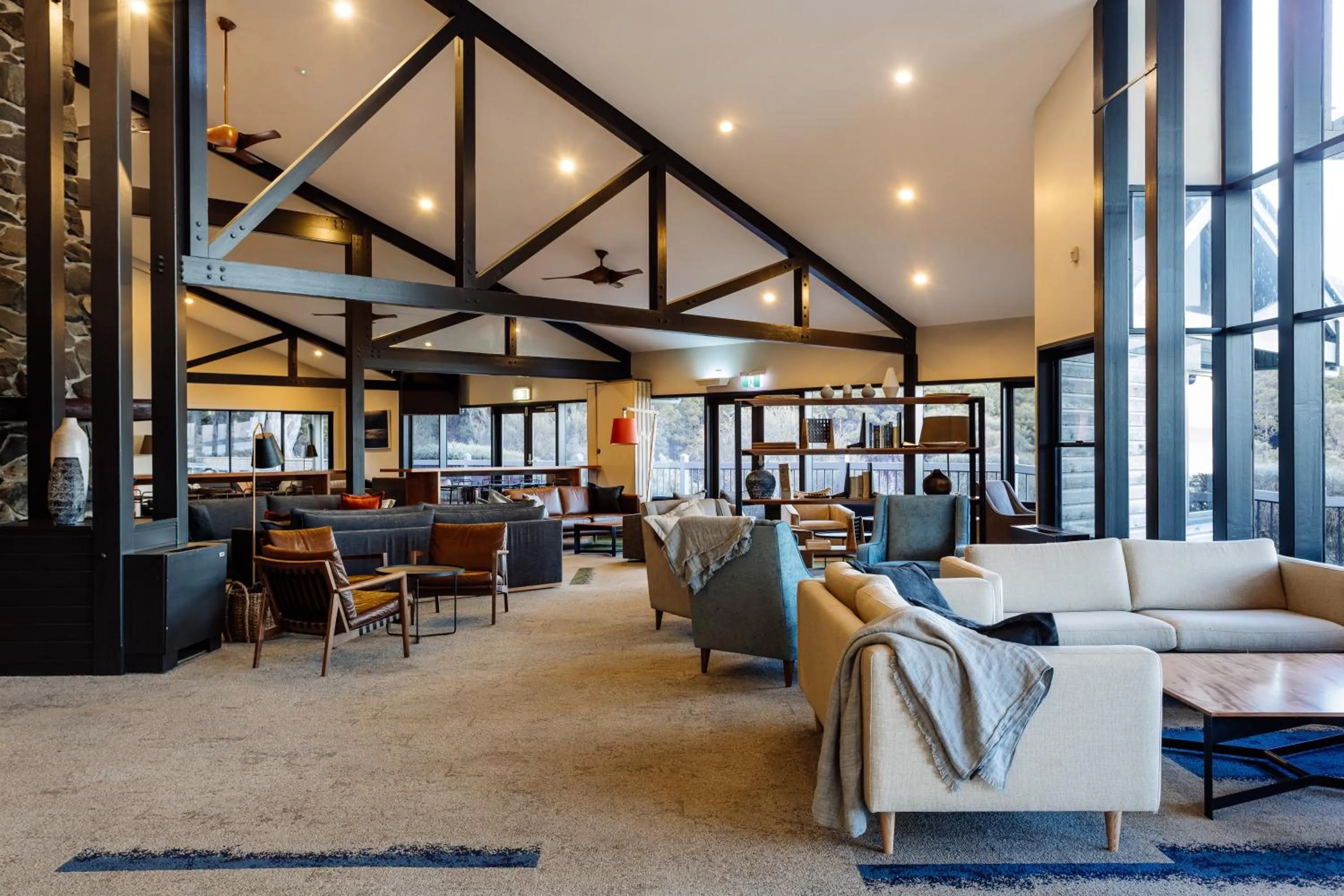 Lounge or bar in Freycinet Lodge