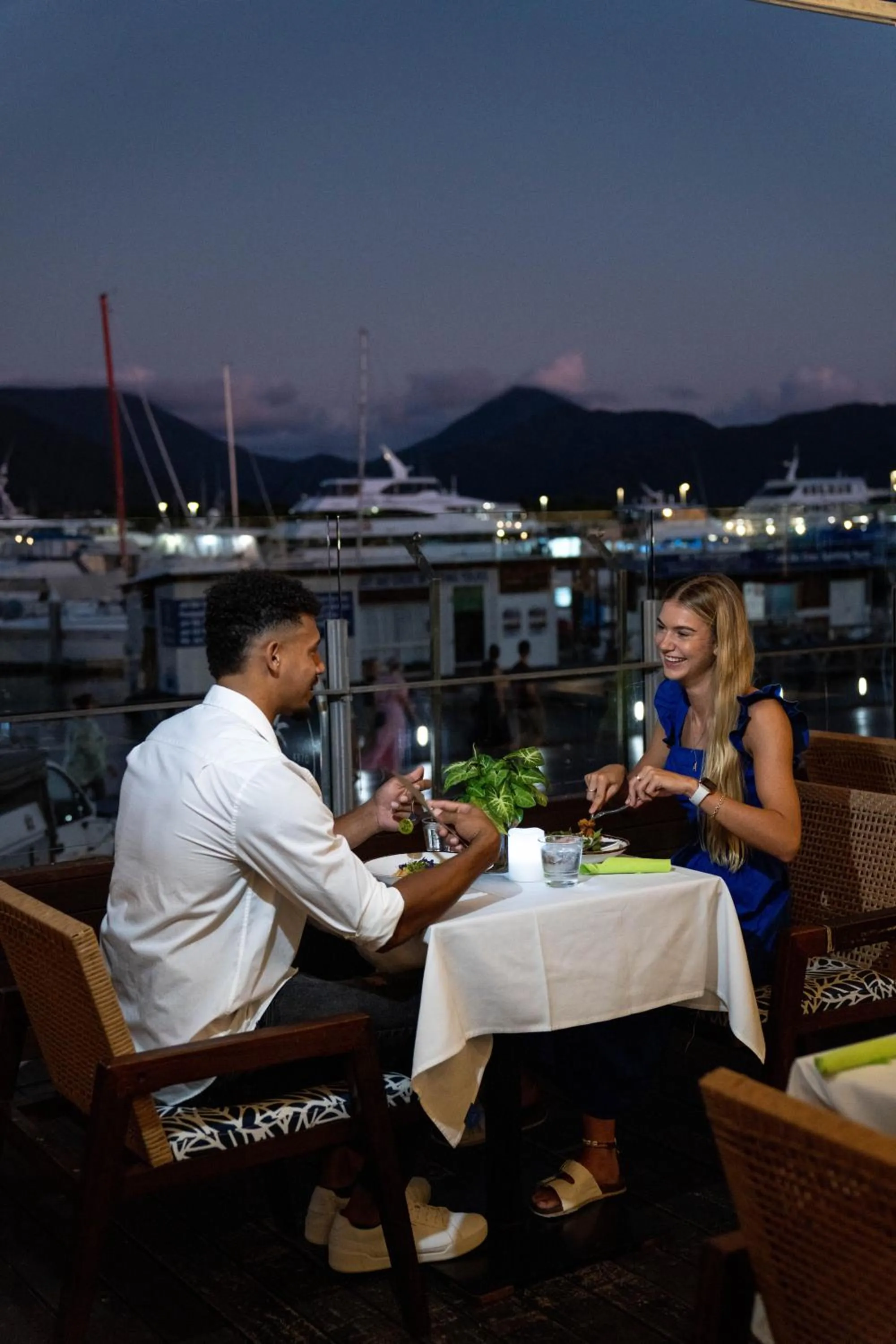 Restaurant/places to eat in Shangri-La The Marina, Cairns