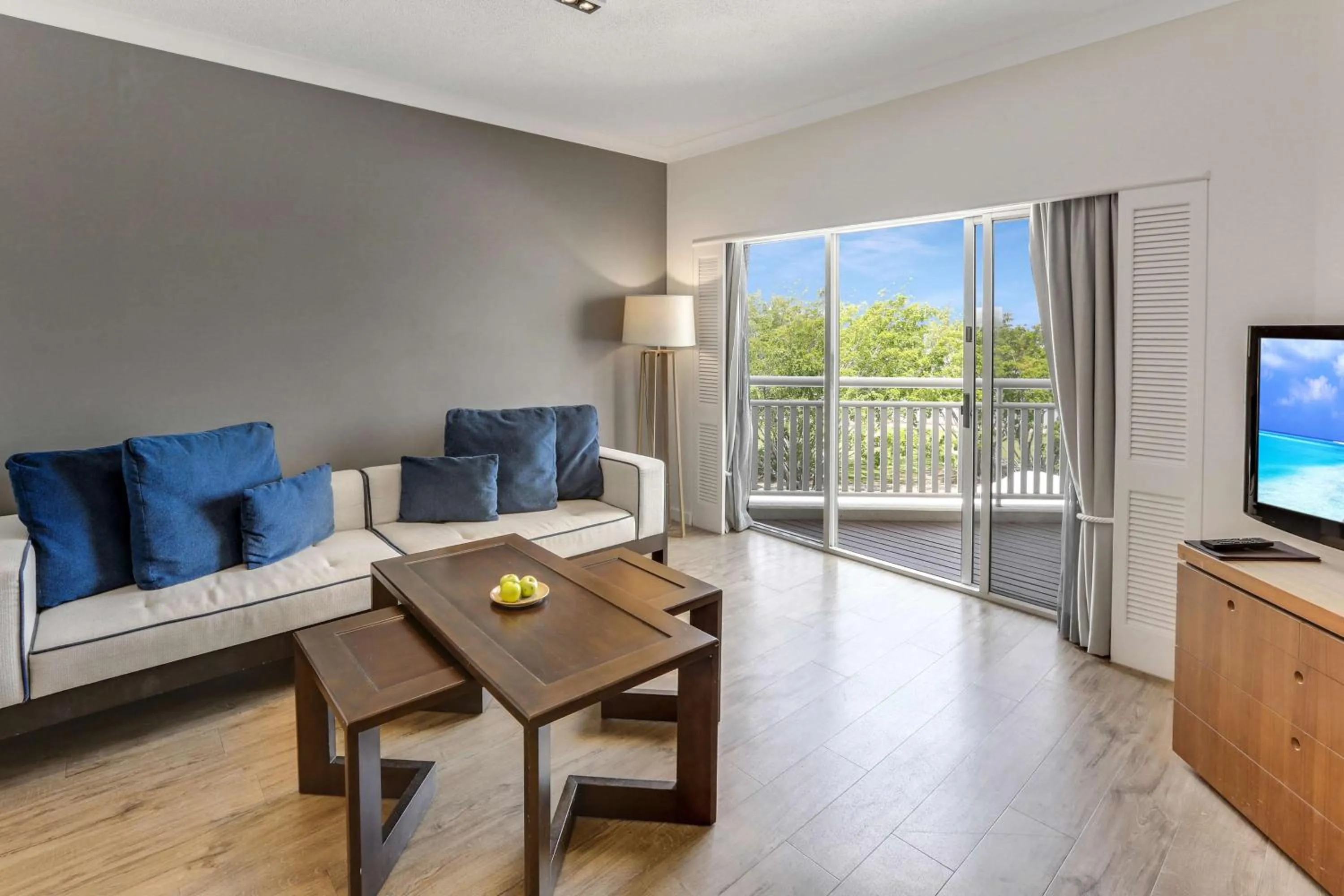 Bedroom in Shangri-La The Marina, Cairns