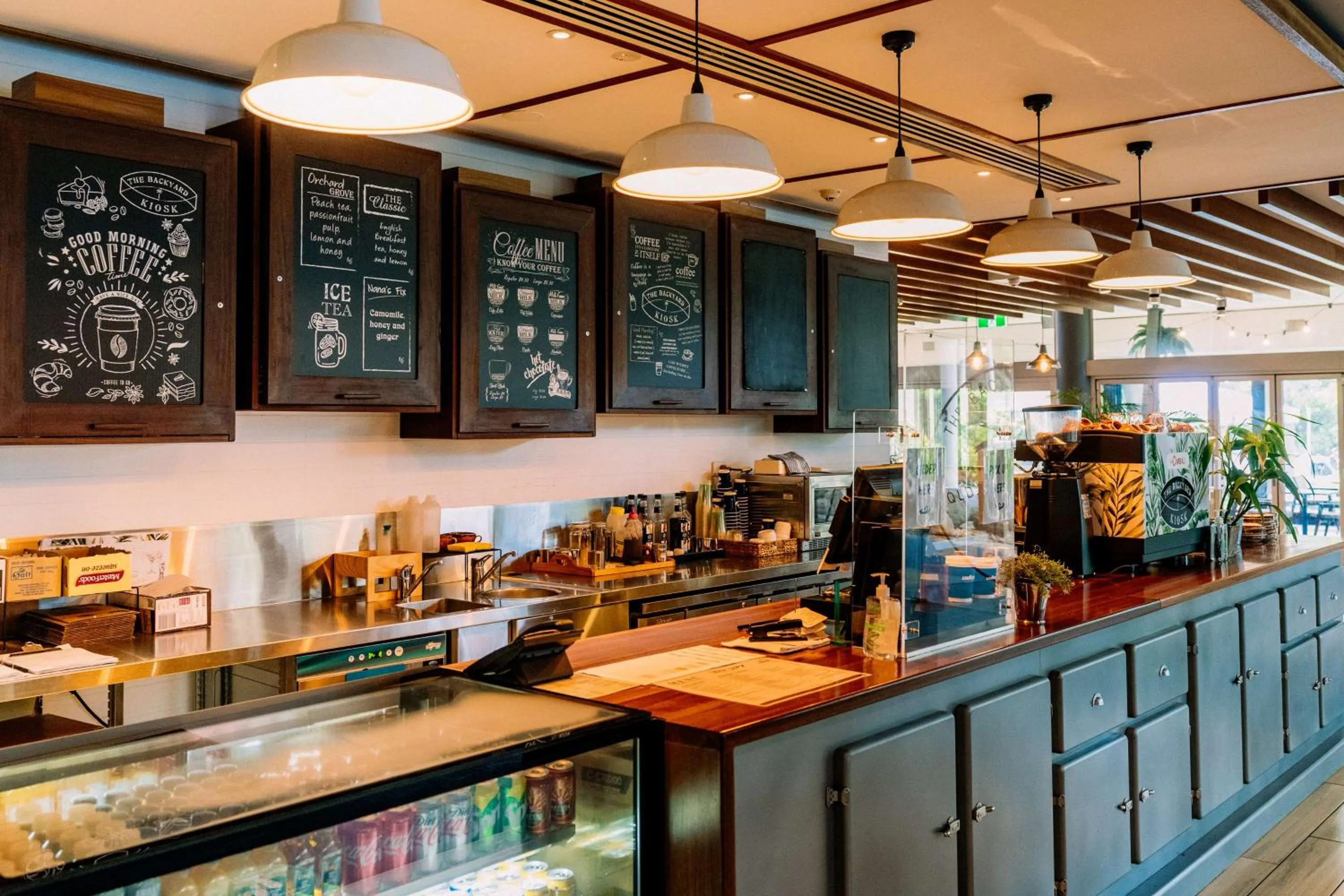 Restaurant/places to eat in Shangri-La The Marina, Cairns