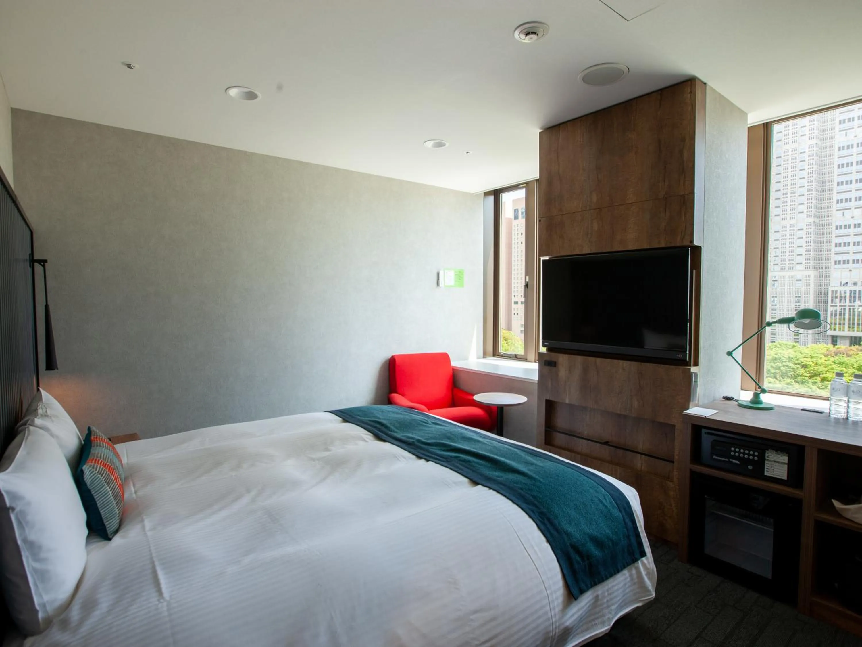 Bed in THE KNOT TOKYO Shinjuku