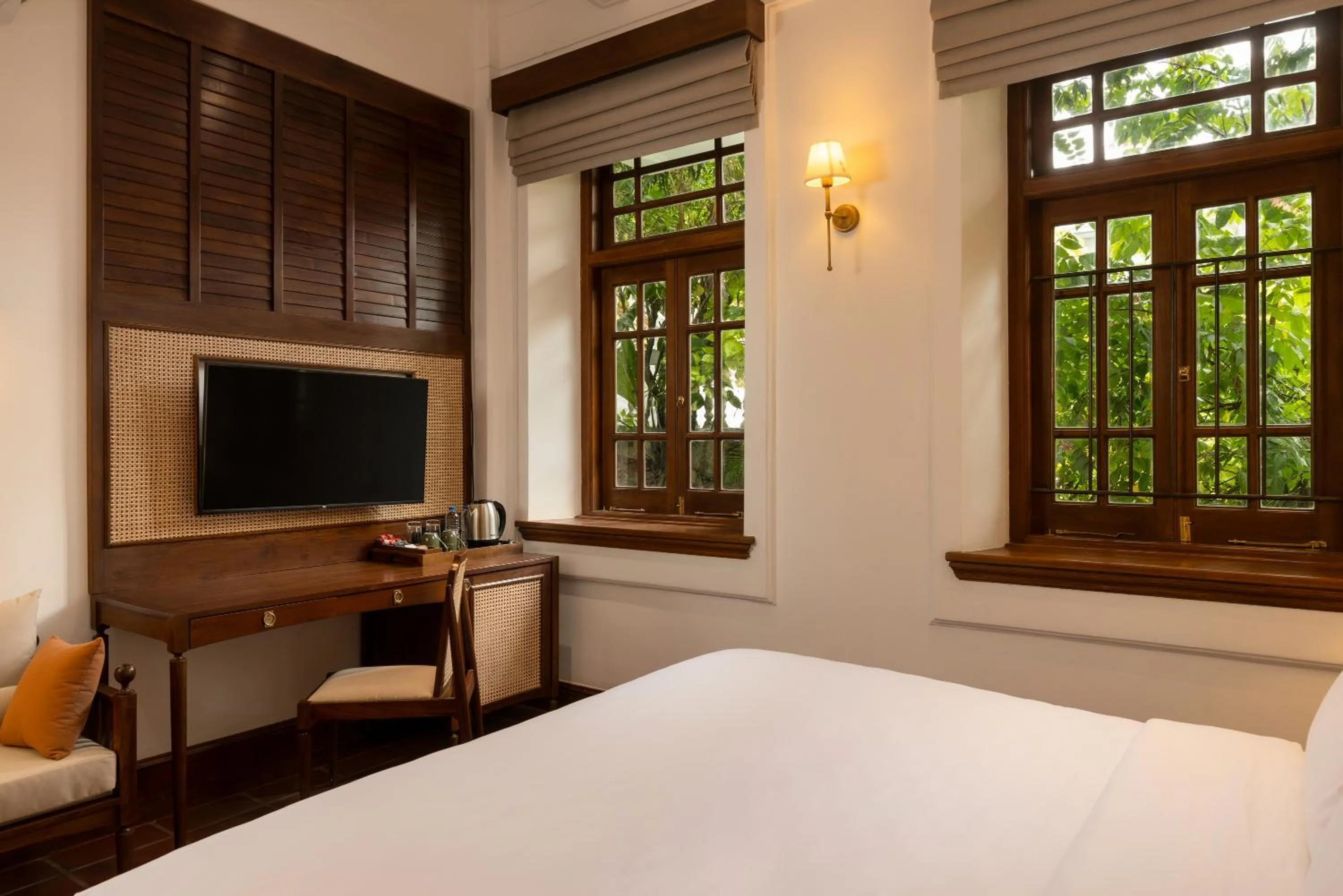 Bedroom, Bed in Hotel Suisse Kandy - Since 1890