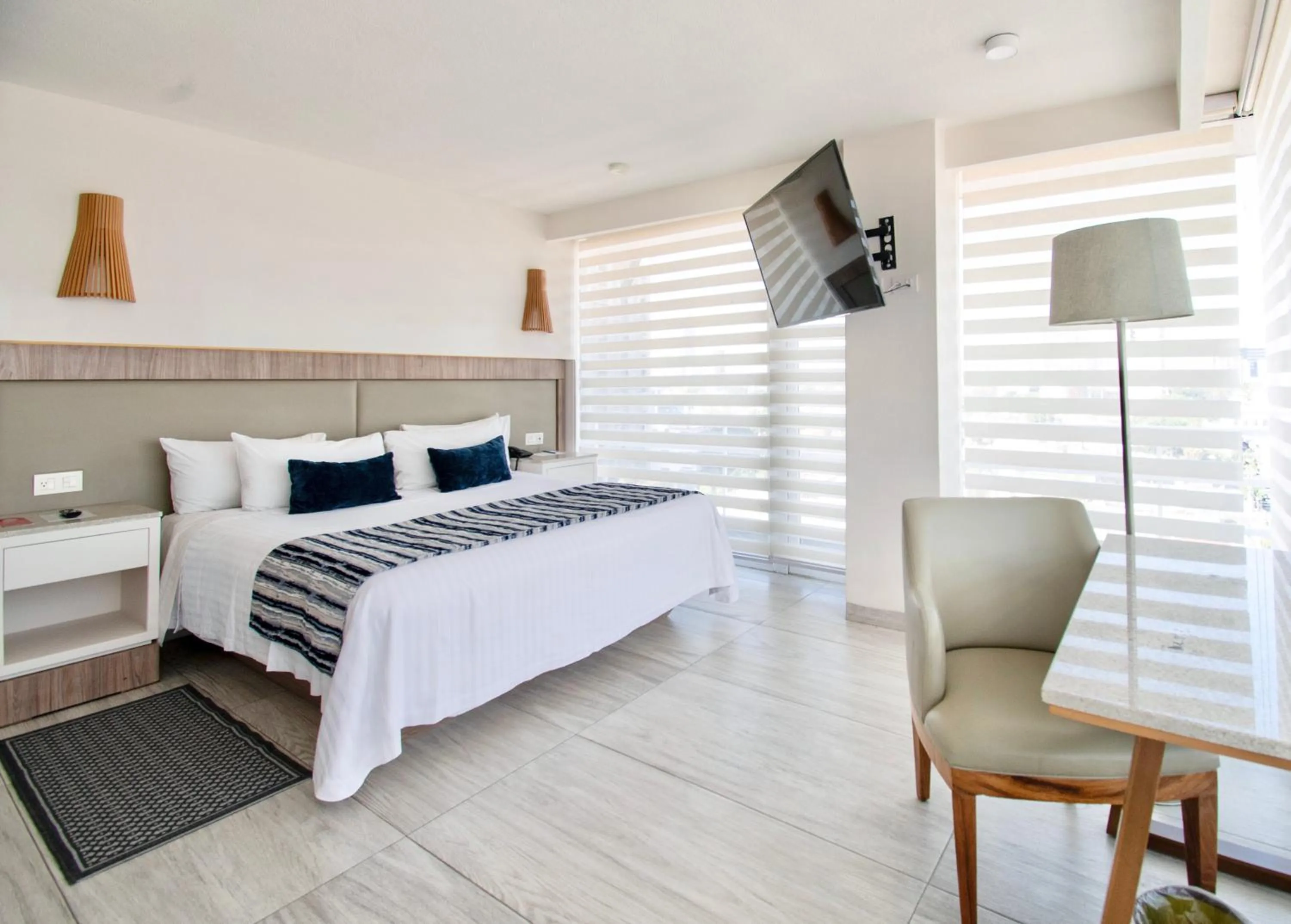 Bedroom, Bed in Hotel Velvet Plaza