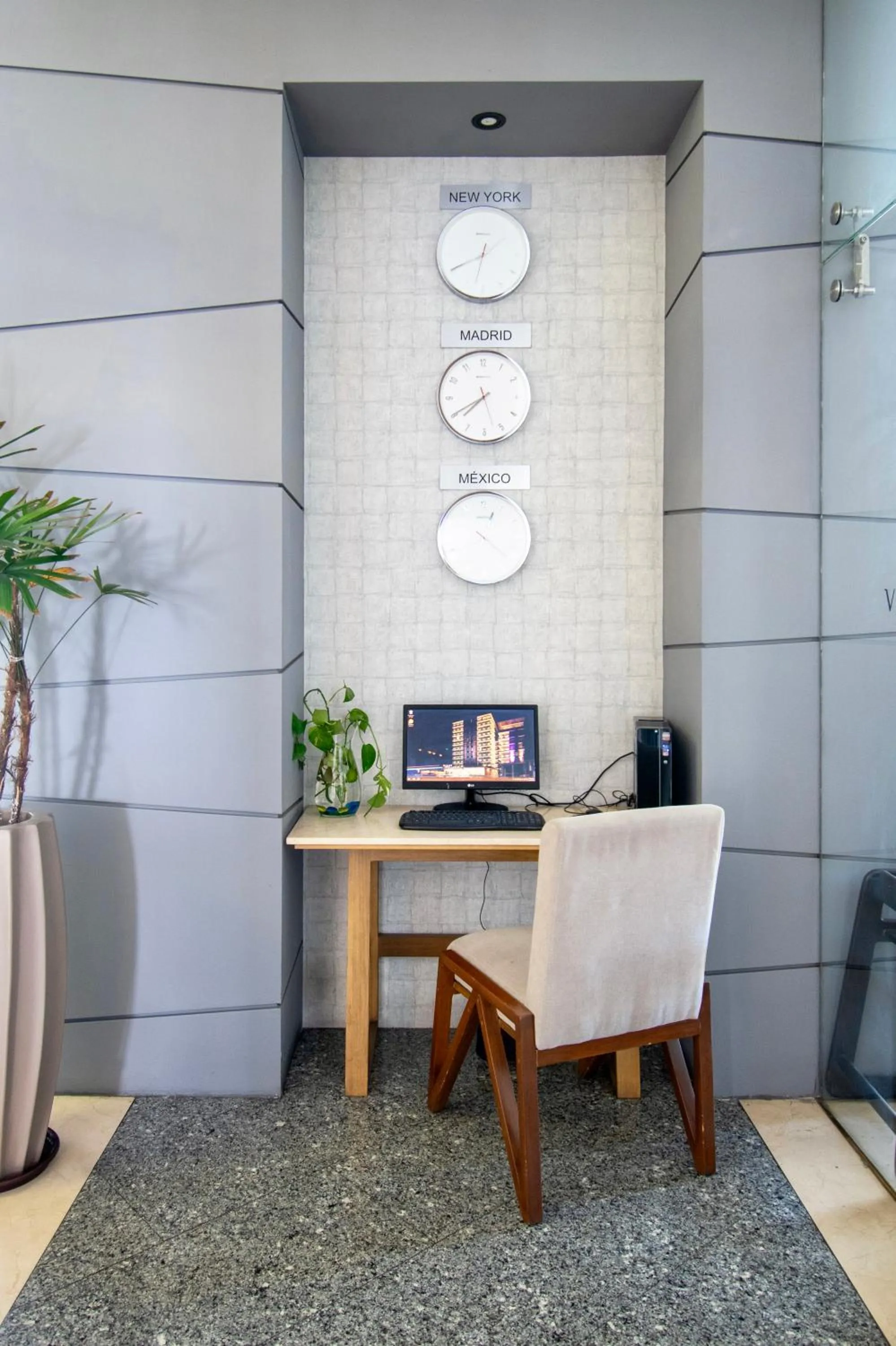 Lobby or reception in Hotel Velvet Plaza