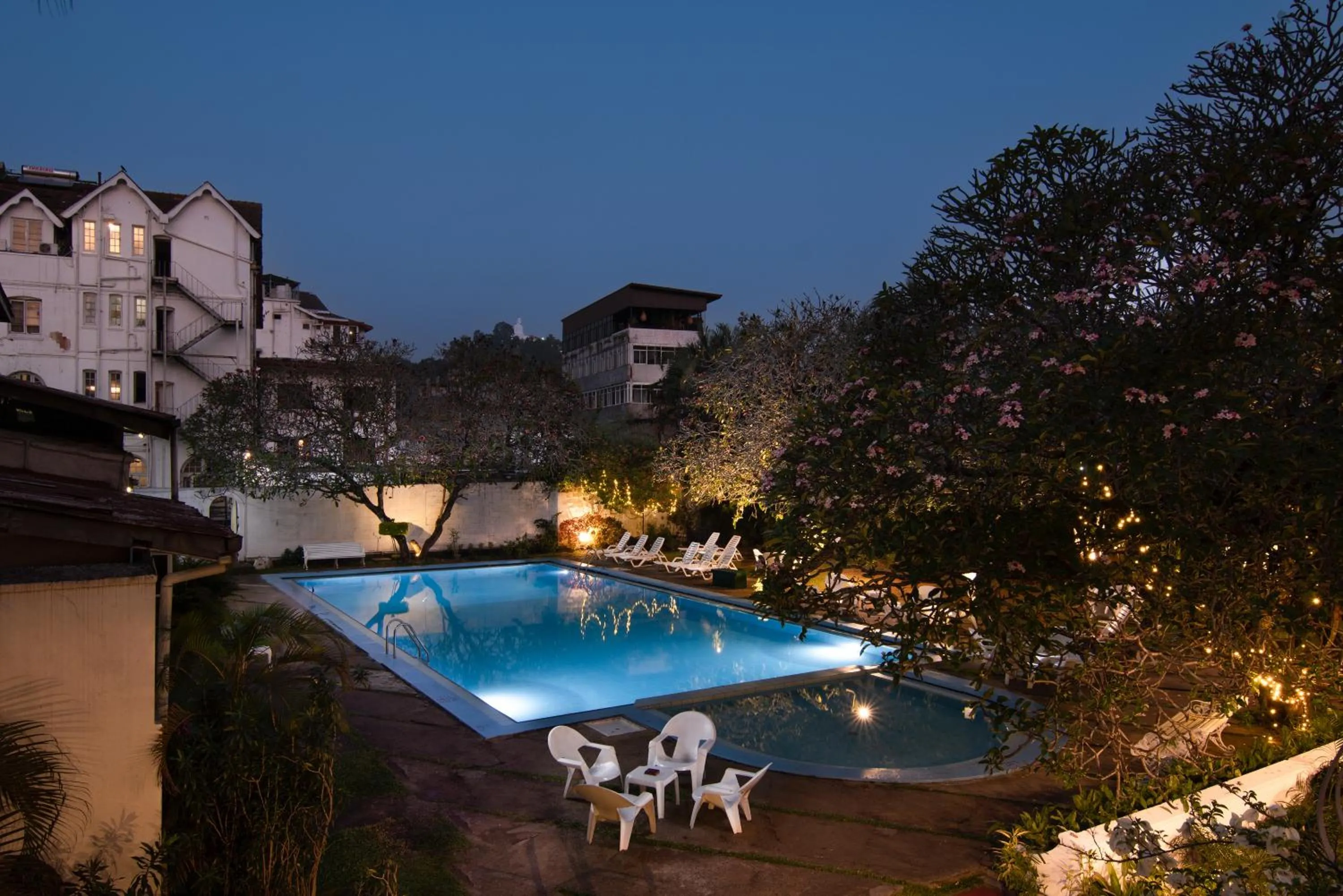 Swimming pool in Queen's Hotel Kandy - 160 Years of Heritage & Luxury