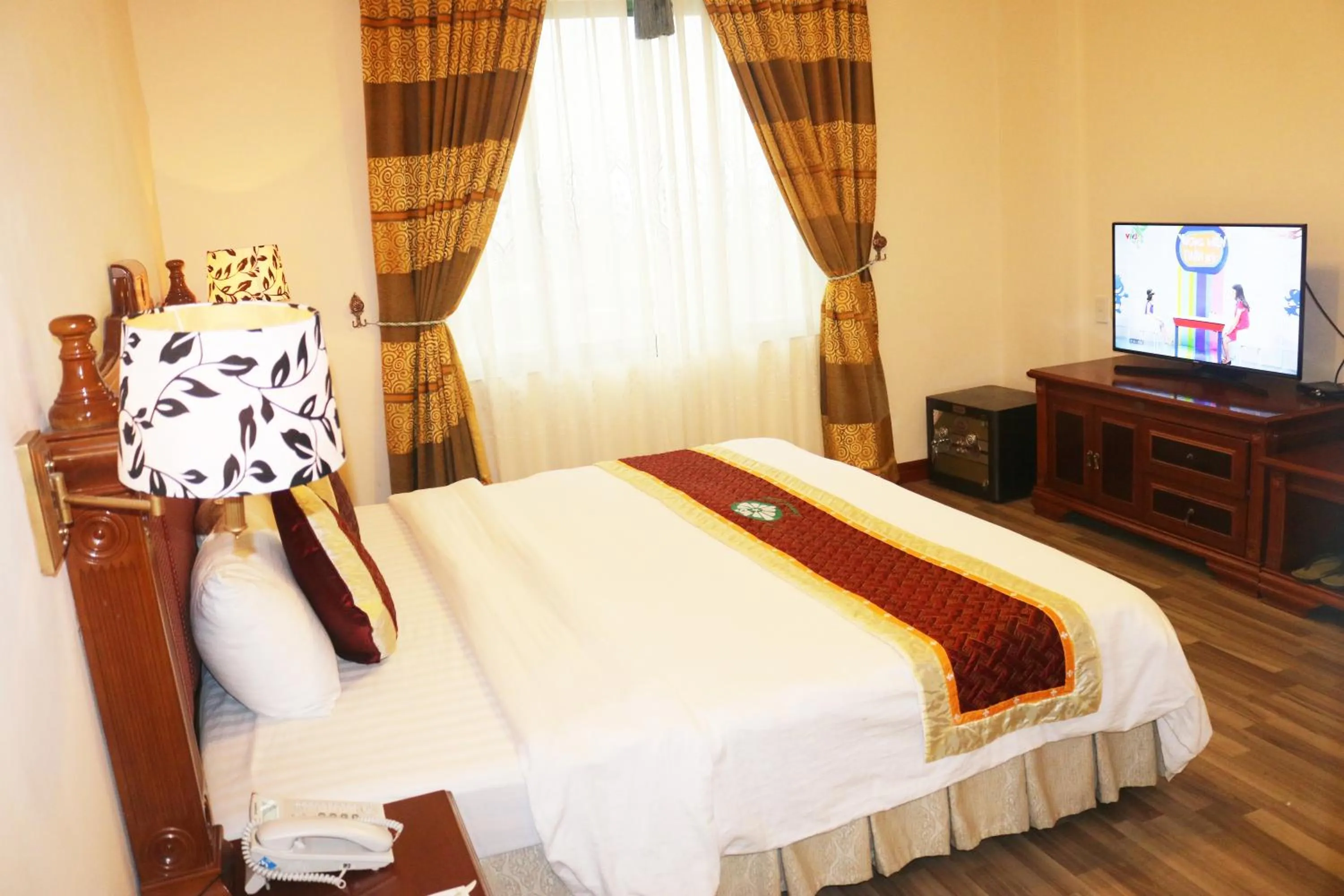 Bed in Central Hotel