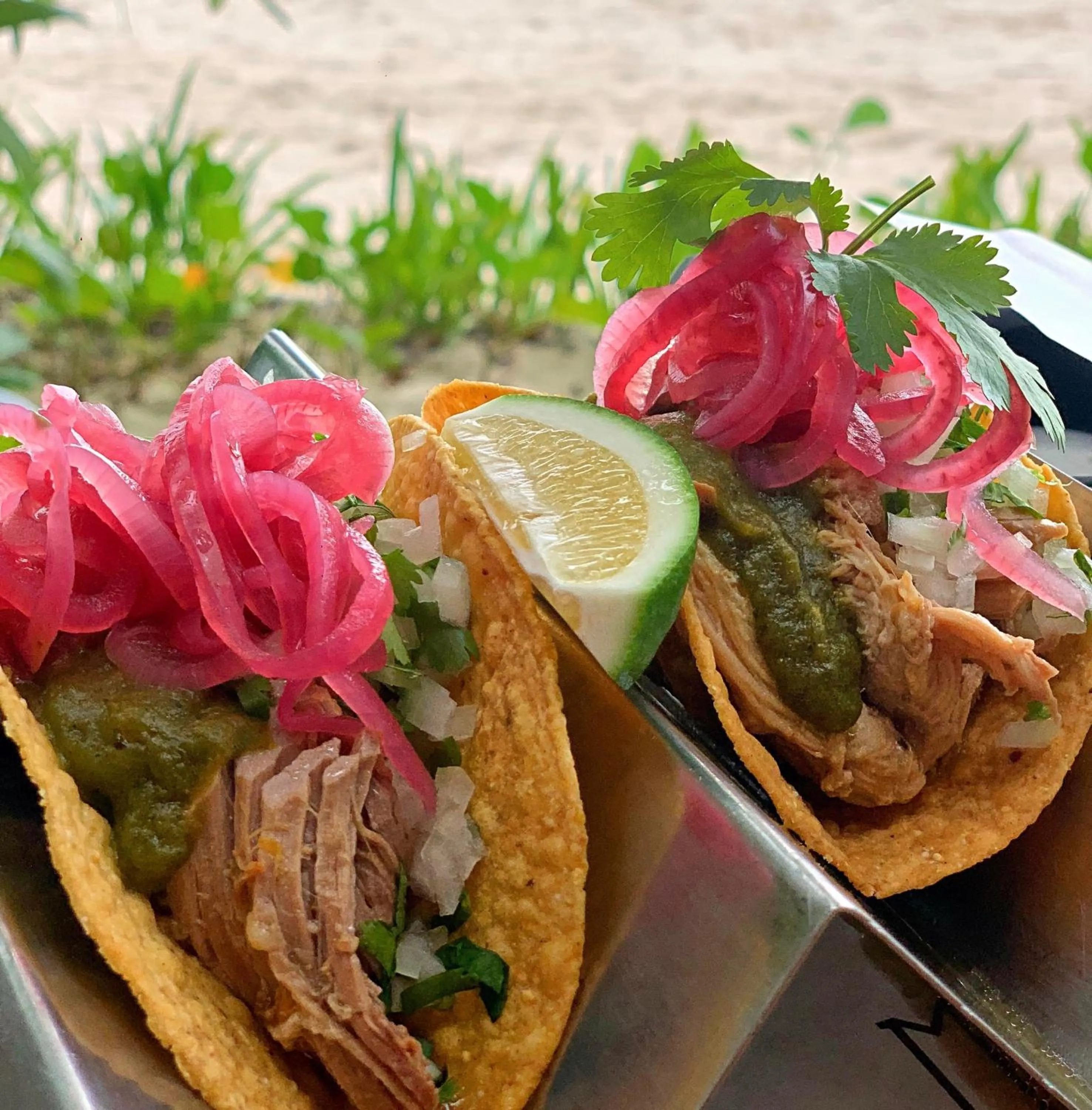 Food and drinks in Jony's Beach Resort