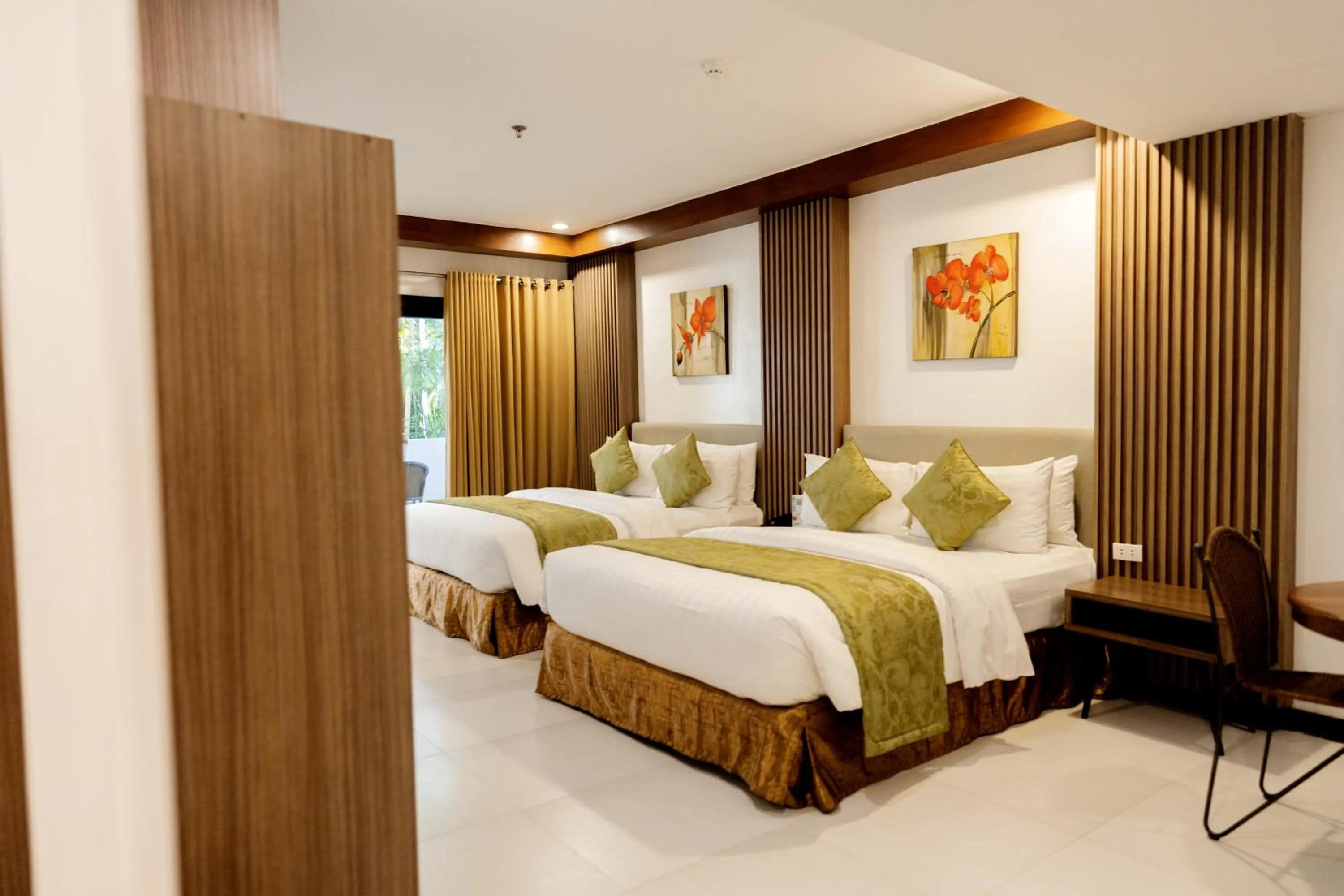 Bed in Jony's Beach Resort