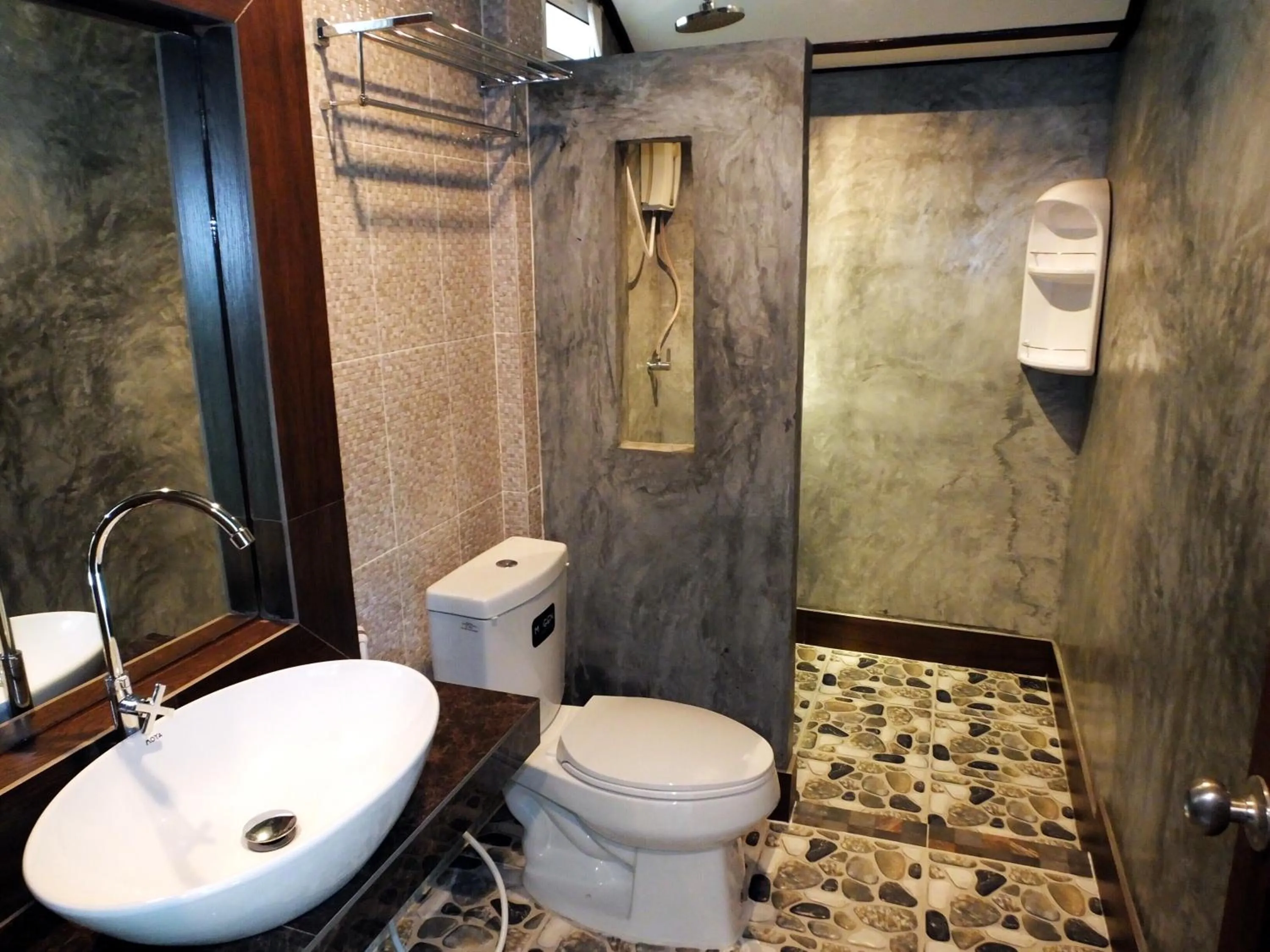 Bathroom in Blue Andaman Lanta Resort