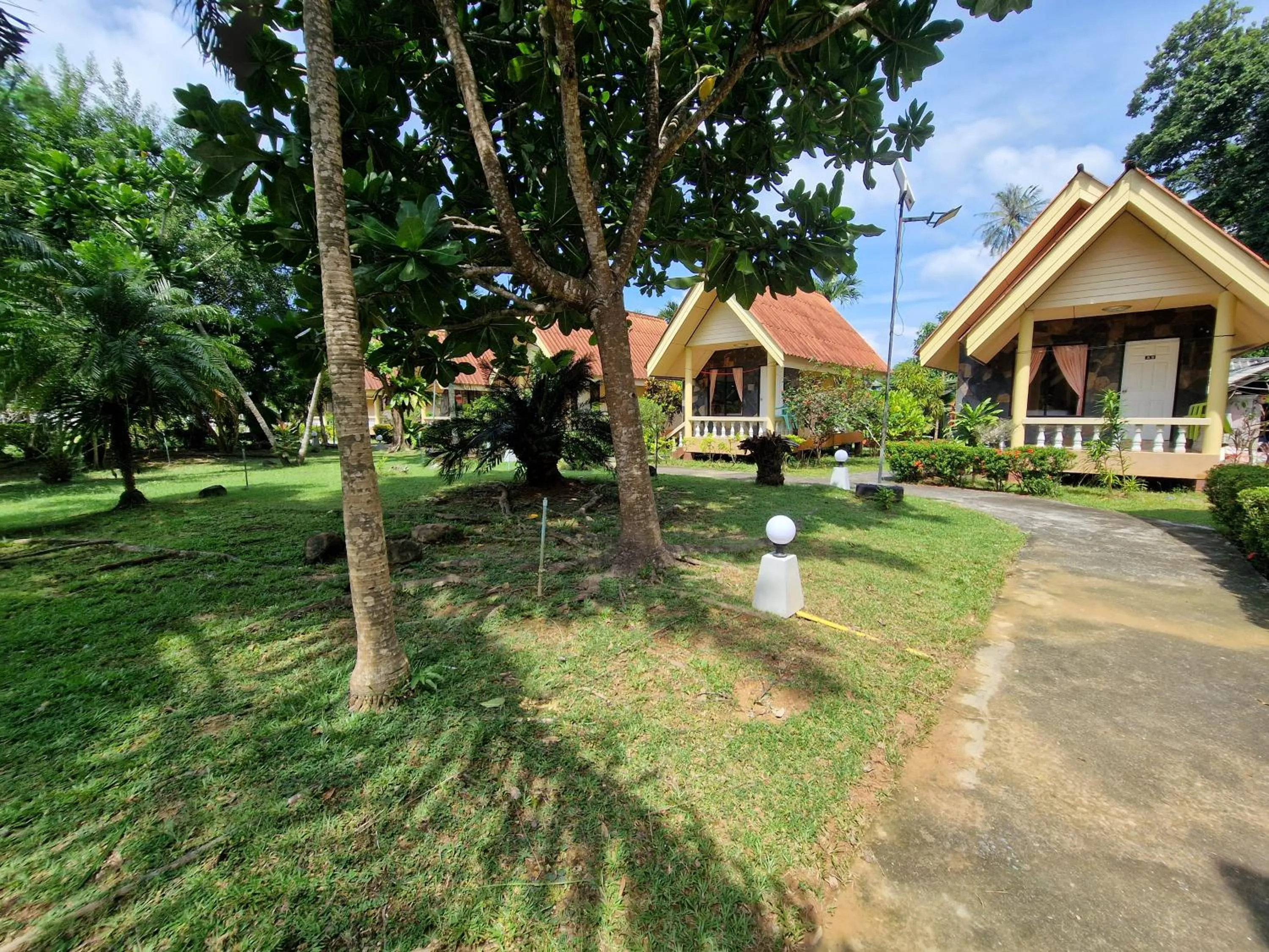 Rim Khao Resort