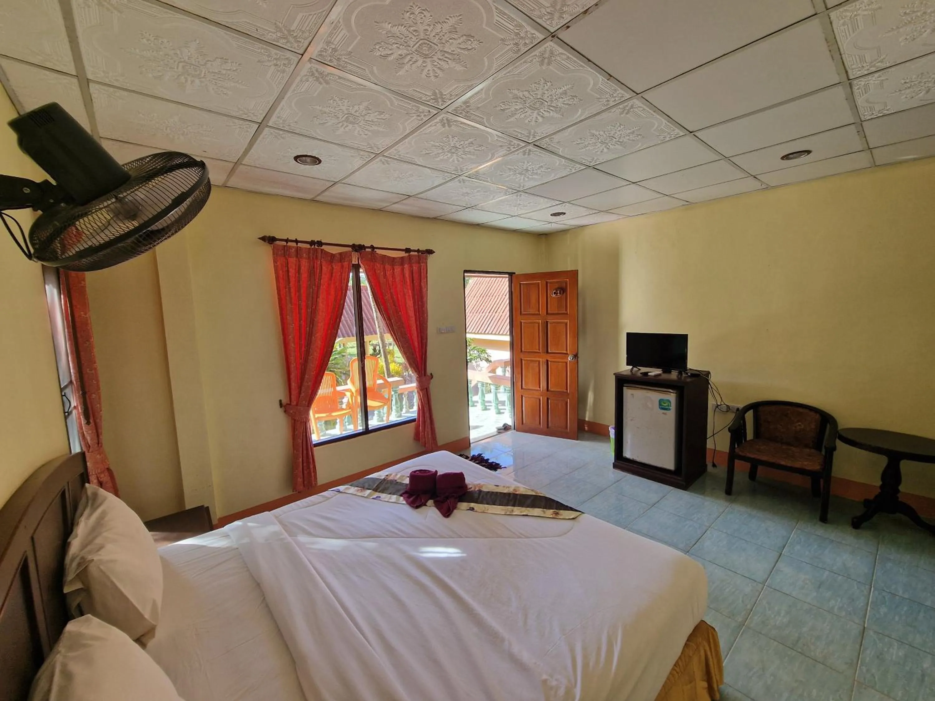 Bed in Rim Khao Resort