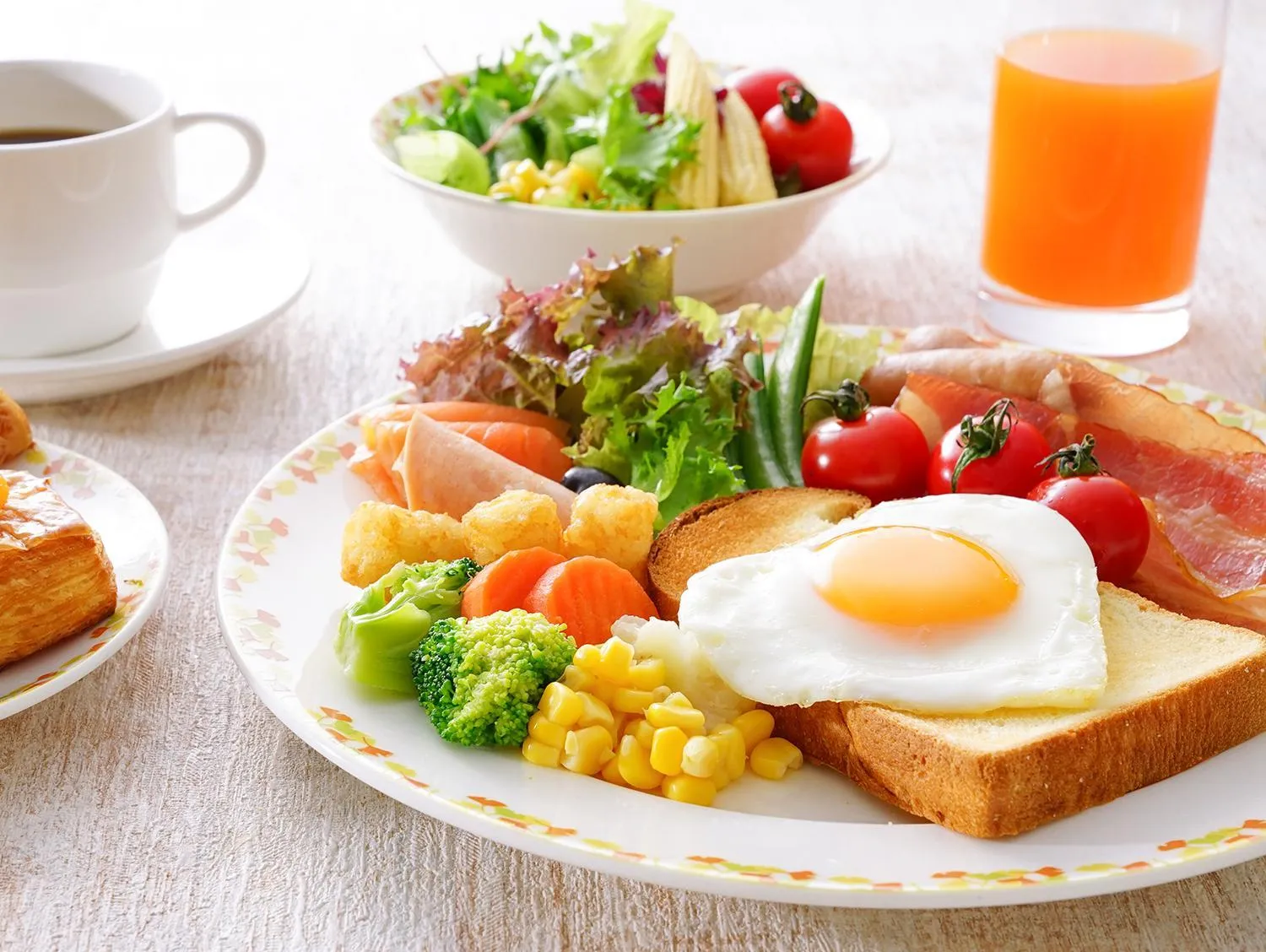 Breakfast in Hotel Nikko Osaka