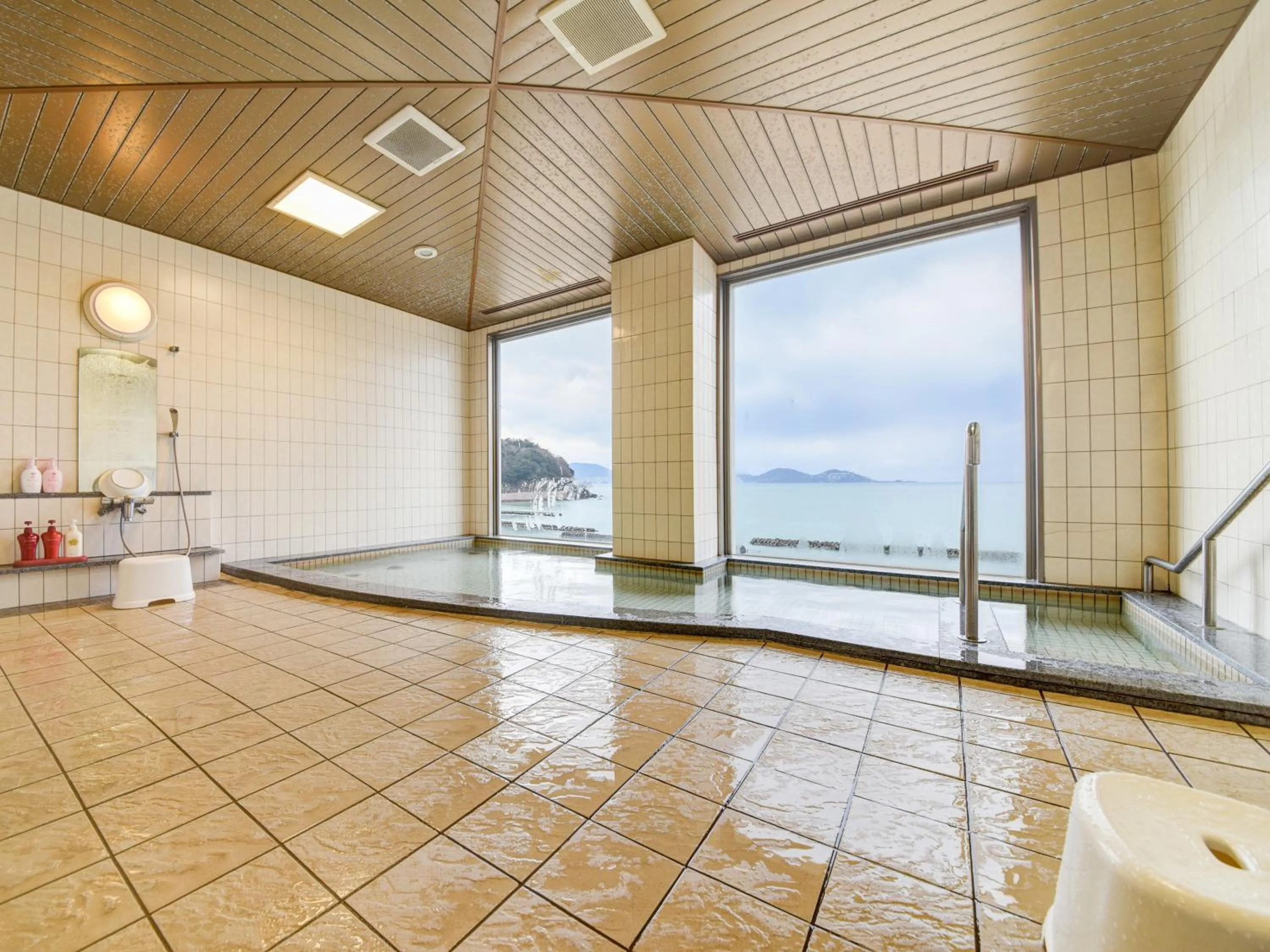 Public Bath in Shikisainoyado Hanatsubaki