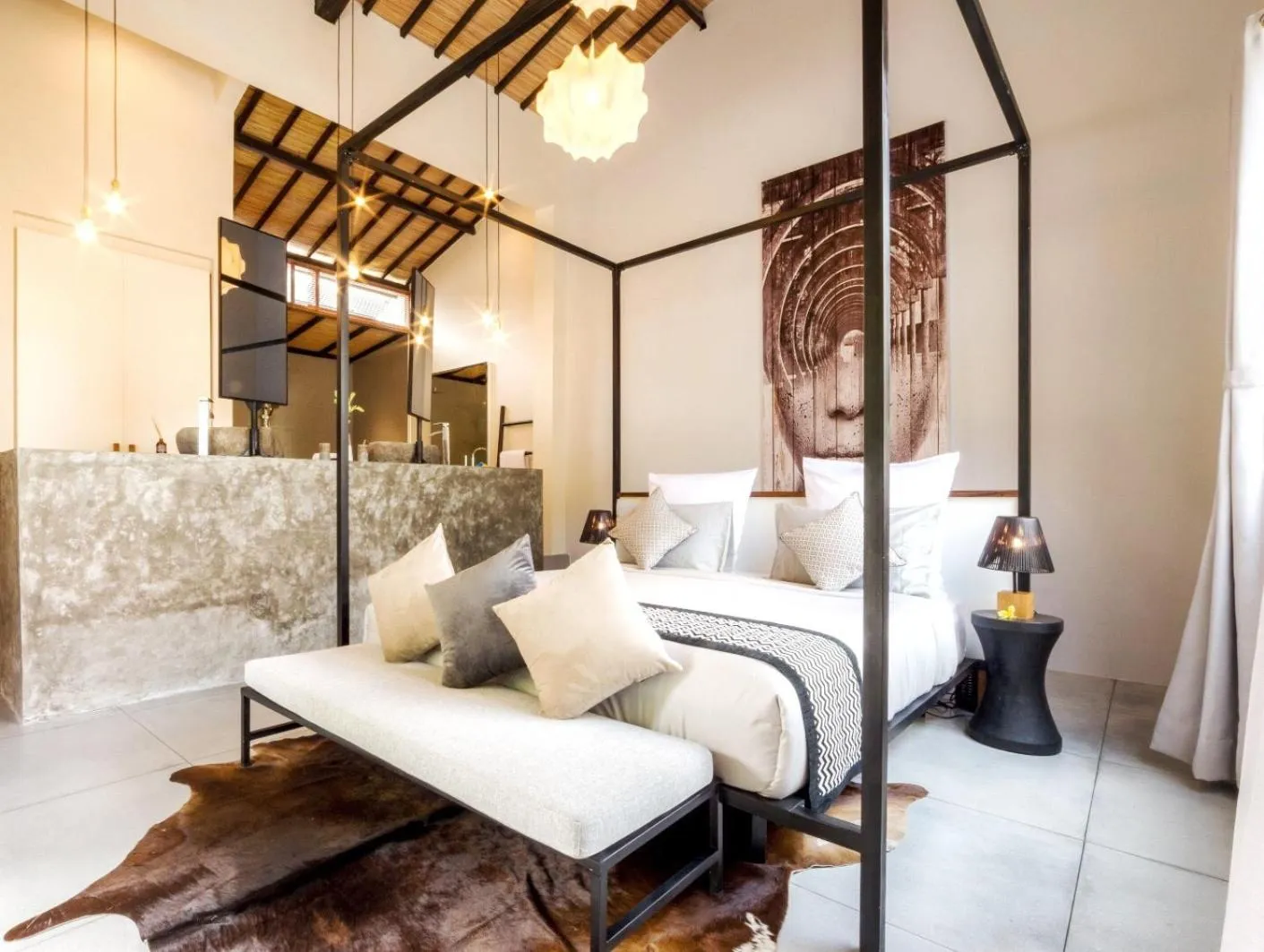 Bed in Suites Infinity & Beyond