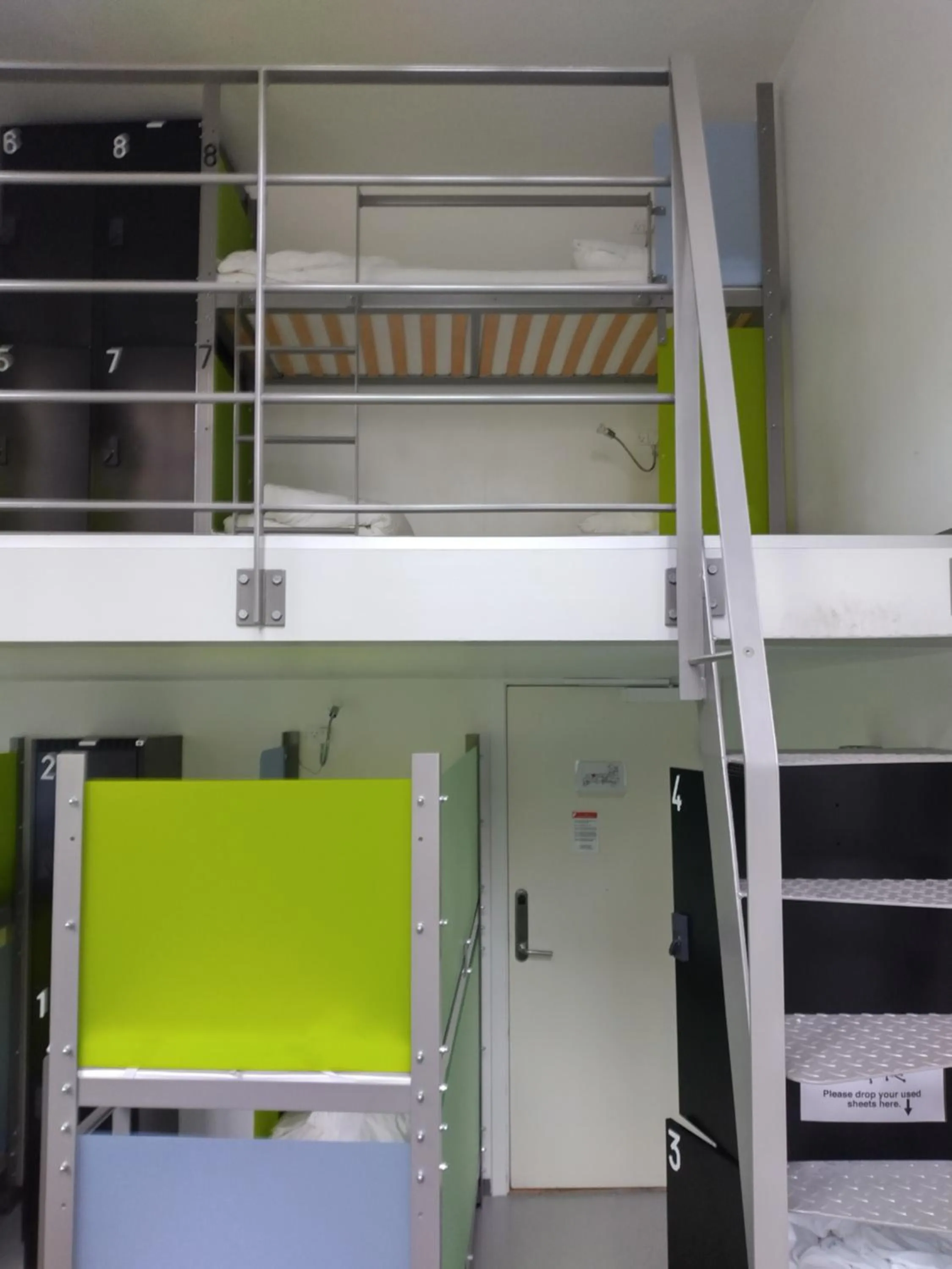 Bedroom, Bed in Sleep in Heaven