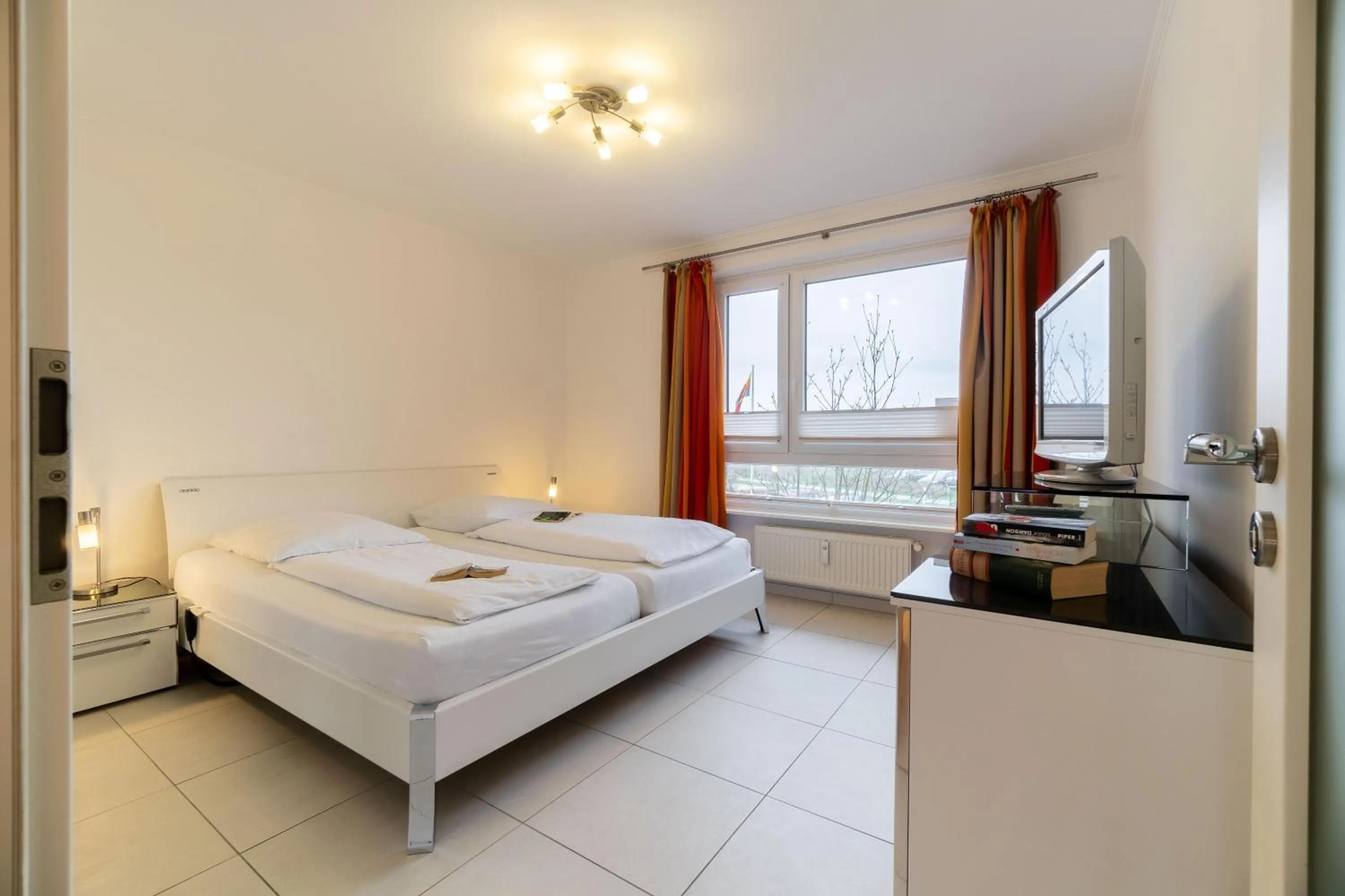 Bedroom, Bed in Haus Halligblick Wohnung 16