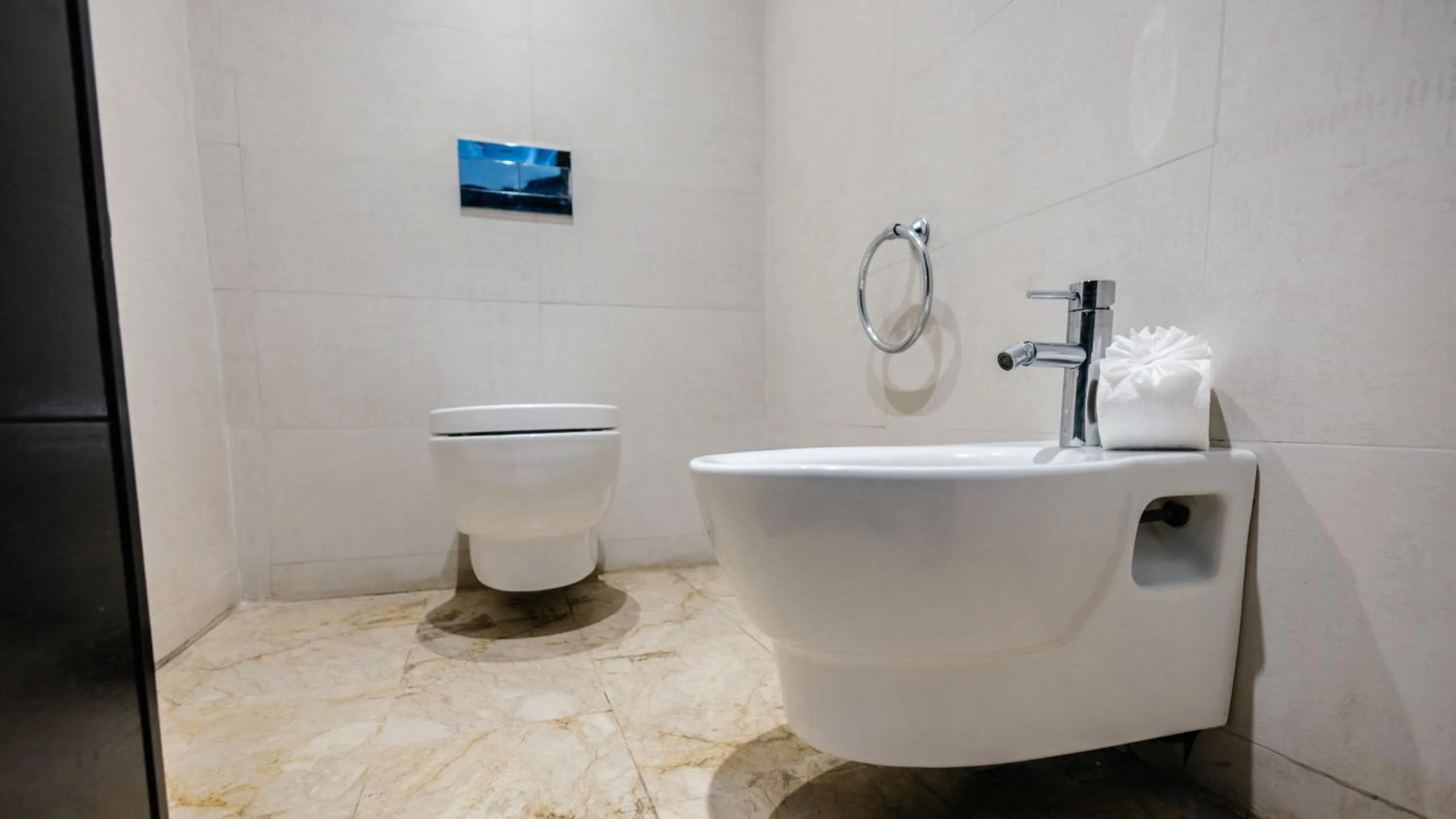 Toilet in Hotel Prestige Agadir