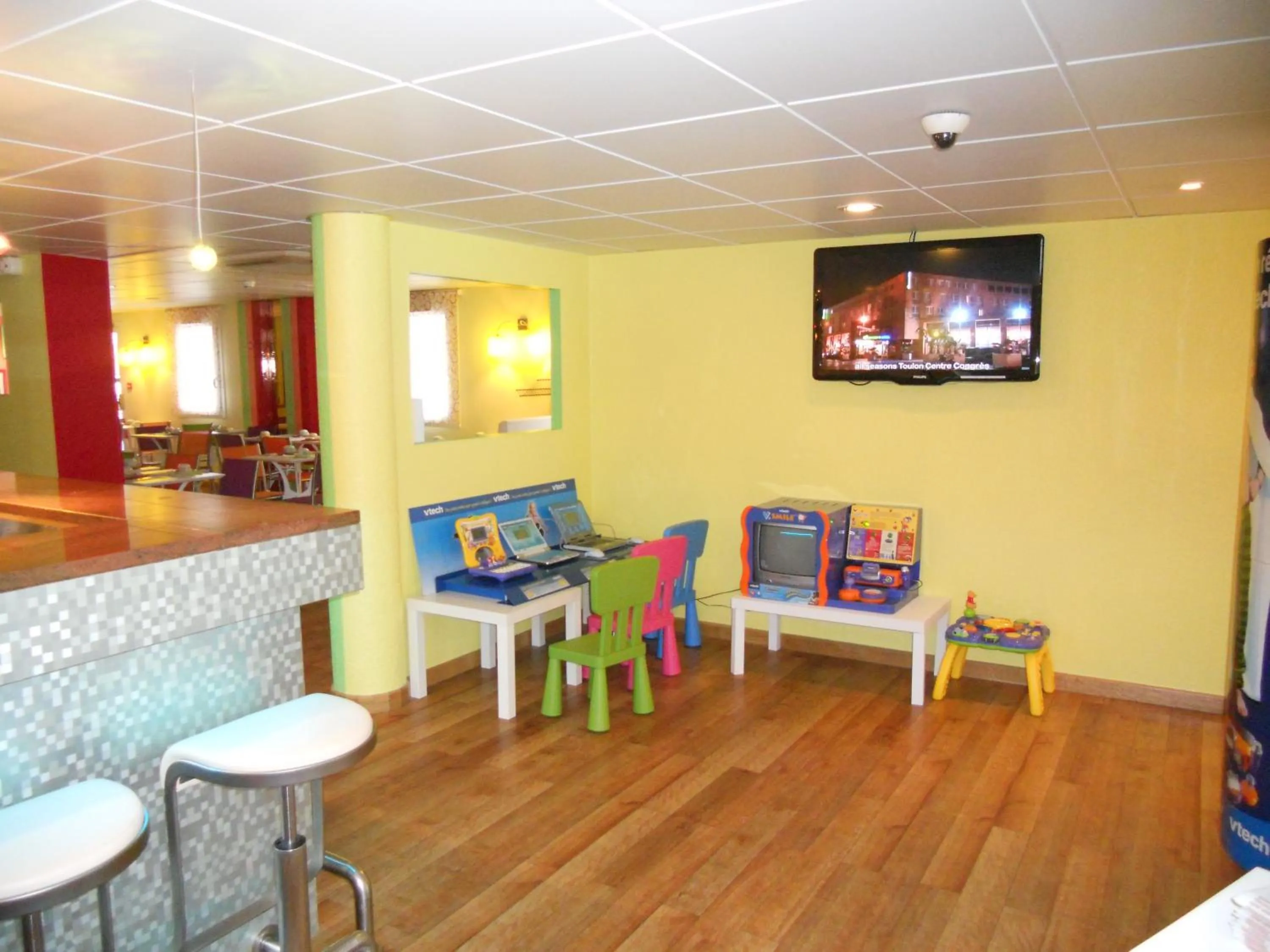 Lounge or bar in ibis Styles Bourg-en-Bresse Centre