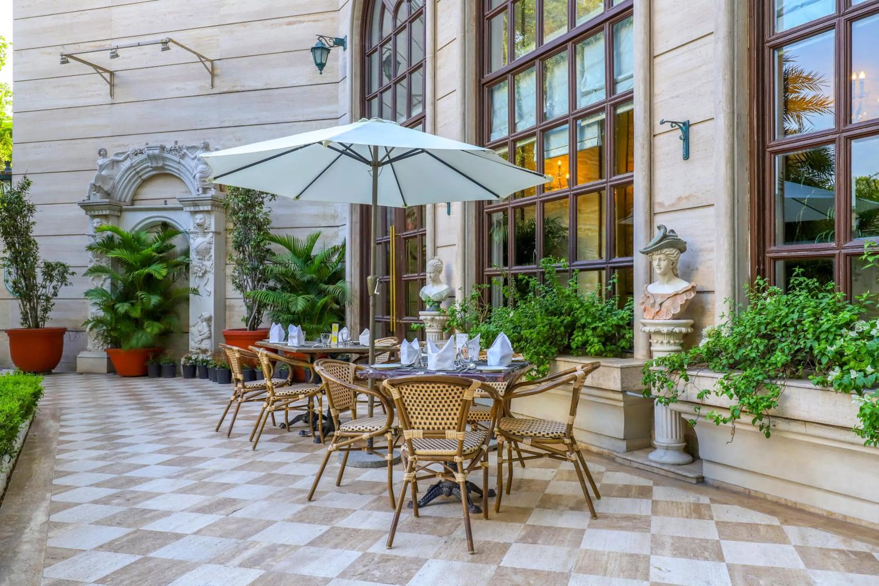 Property building in Hotel The Royal Plaza