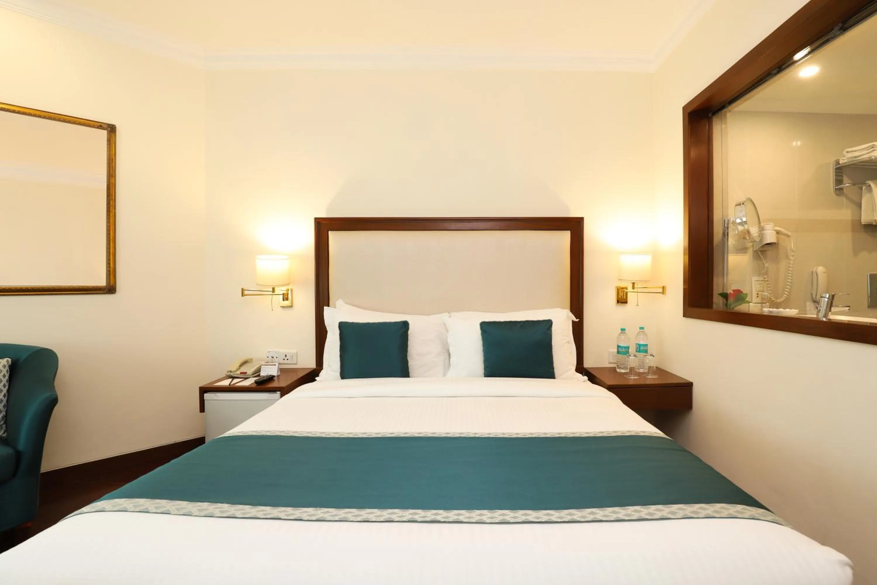 Bed in Hotel The Royal Plaza