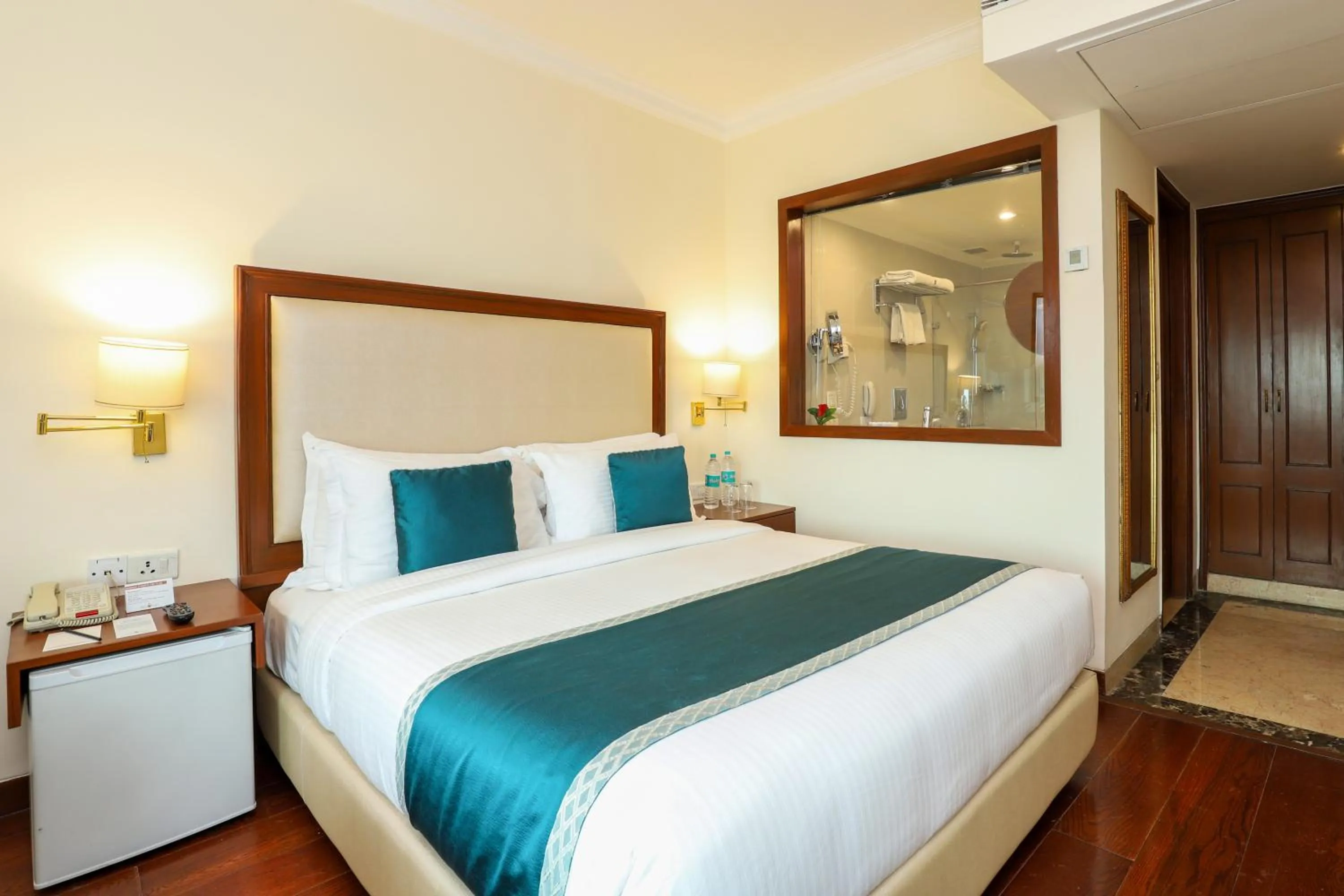 Bed in Hotel The Royal Plaza